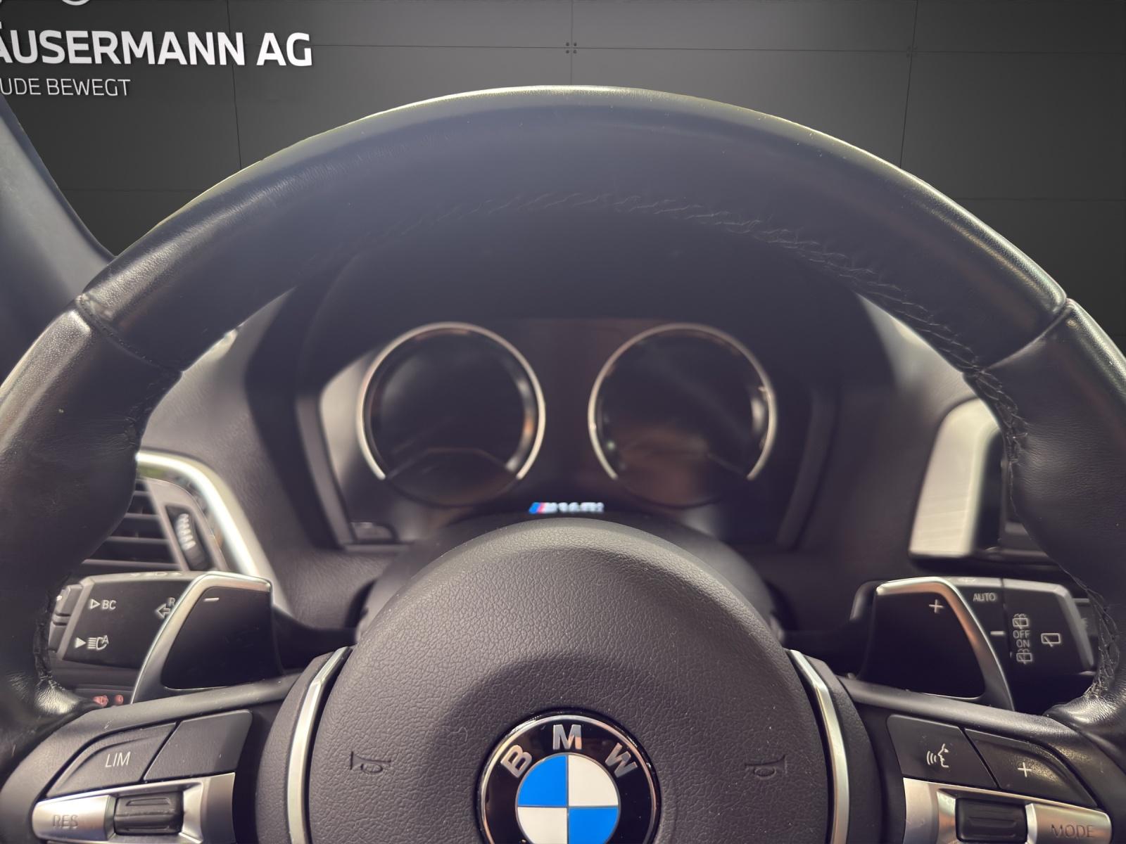 BMW M140i xDrive-image-13