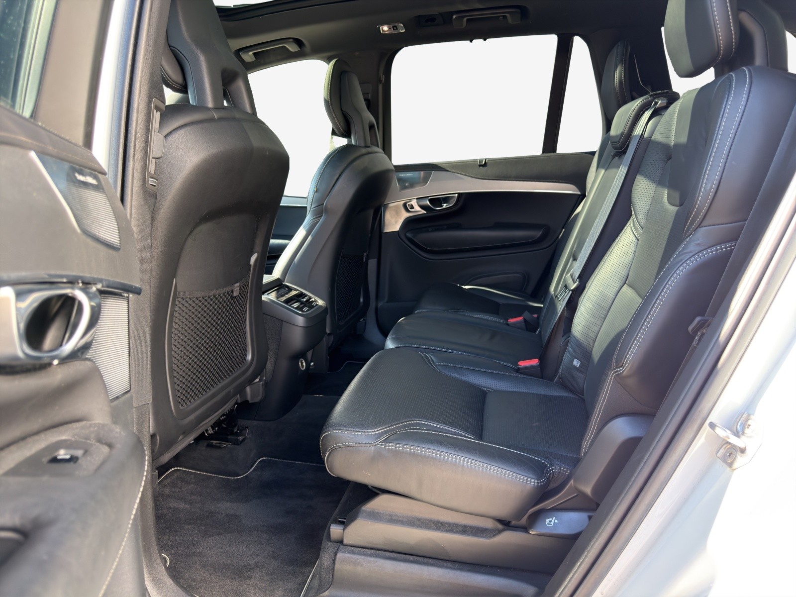 VOLVO XC90 T6 AWD R-Design Geartronic-image-11