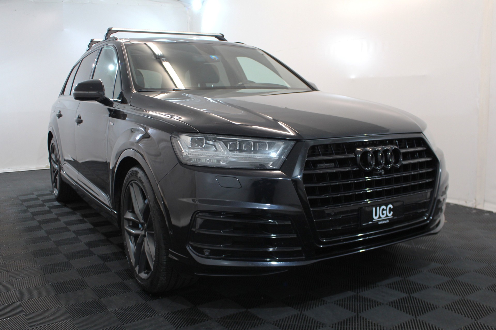 AUDI Q7 3.0 V6 TDI 272 quattro T-Tronic