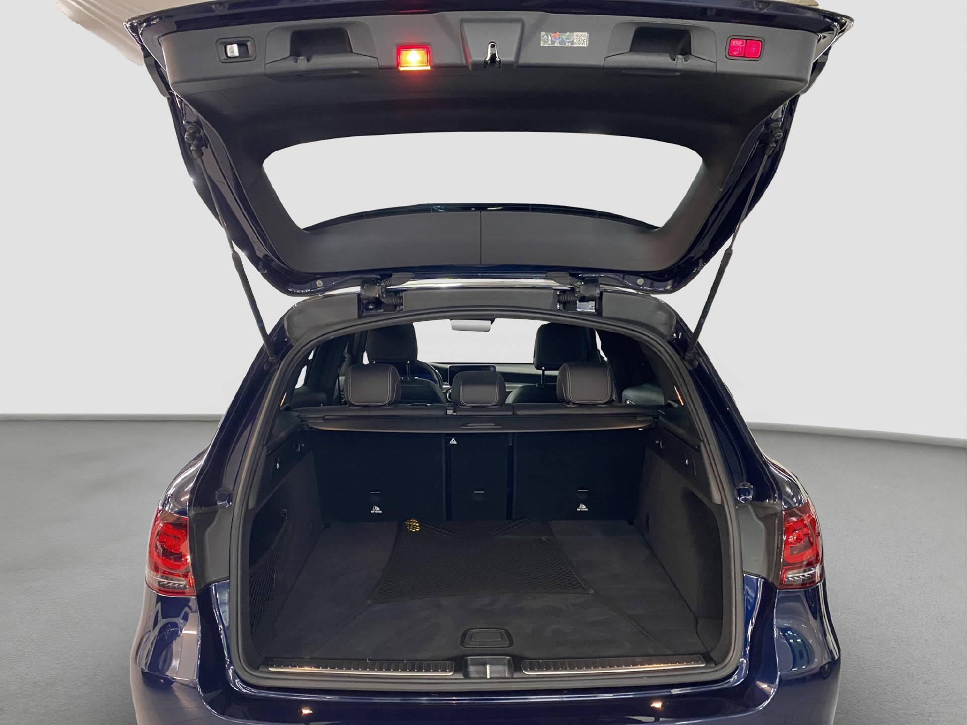 MERCEDES-BENZ GLC 220 d AMG Line 4MATIC-image-14