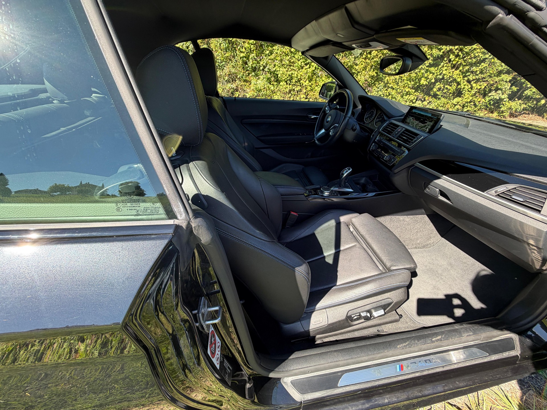 BMW M240i xDrive-image-5