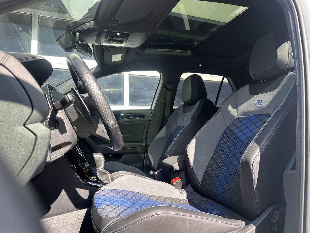 VW T-Roc 2.0 TSI R DSG 4motion (CH)-image-7
