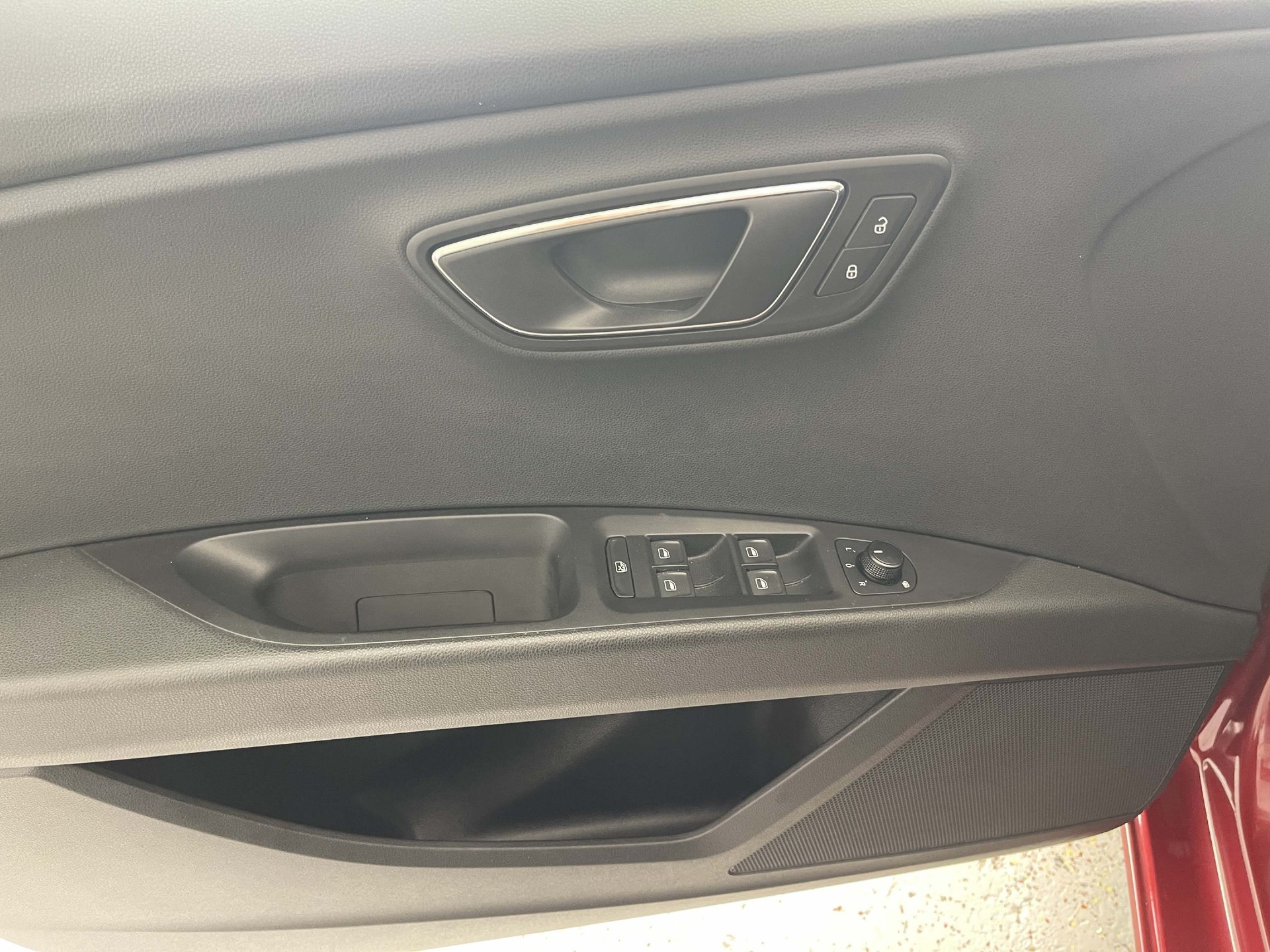 SEAT Leon 1.2 TSI 105 Style DSG-image-11