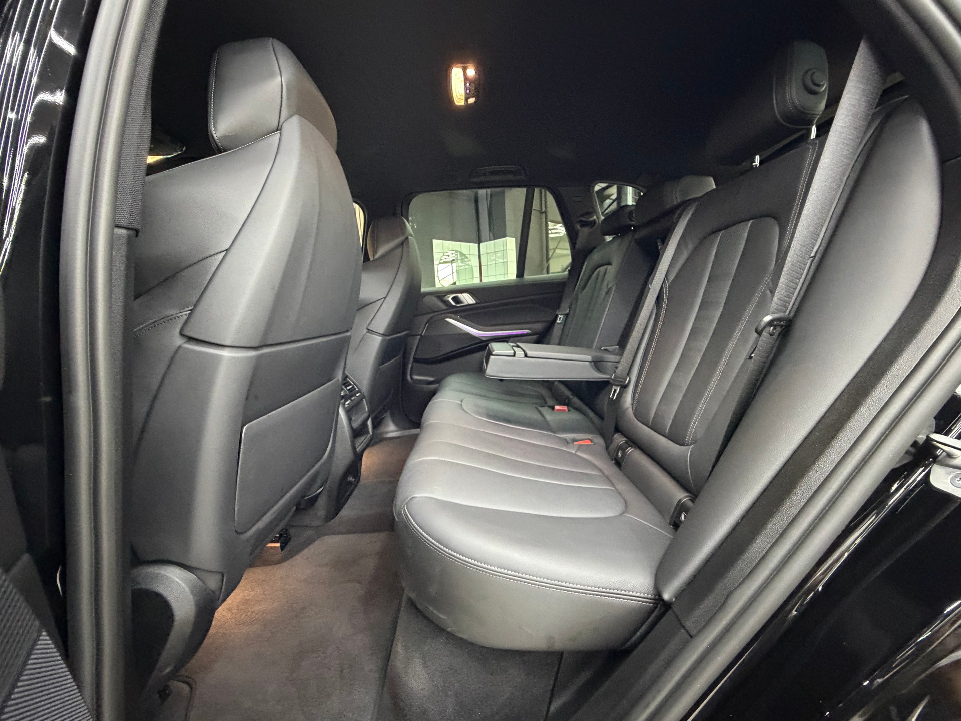 BMW X5 xDrive 48V 40d M Sport Steptronic-image-13