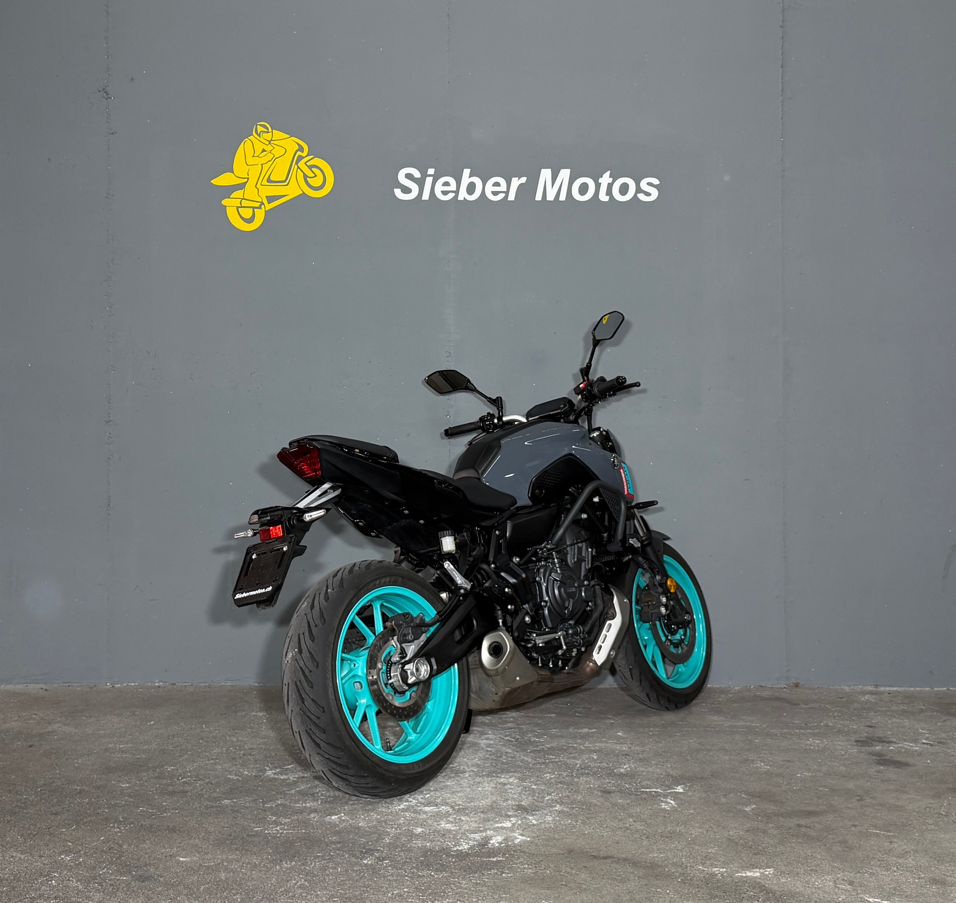 YAMAHA MT-07 (35KW)-showroom-element-3