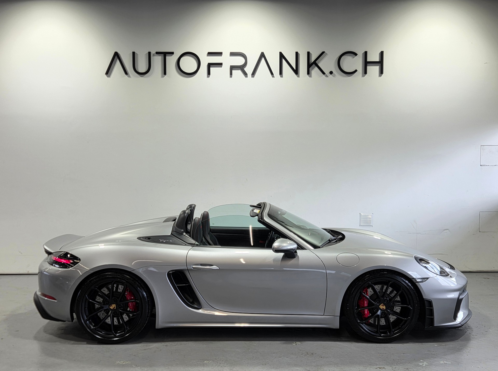 PORSCHE Boxster 718 4.0 Spyder PDK-image-8