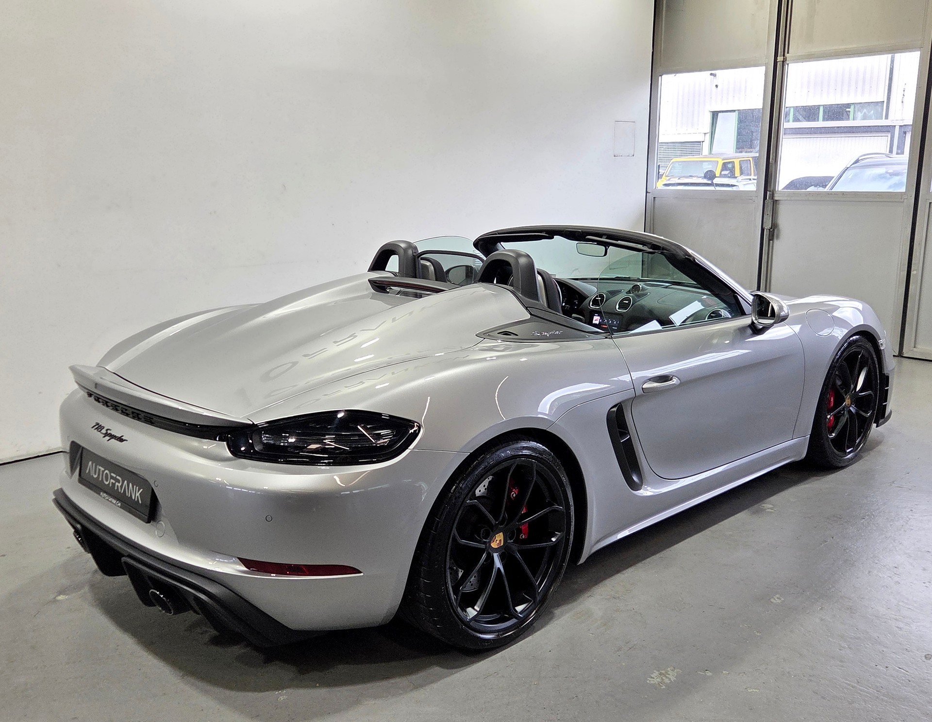 PORSCHE Boxster 718 4.0 Spyder PDK-image-10