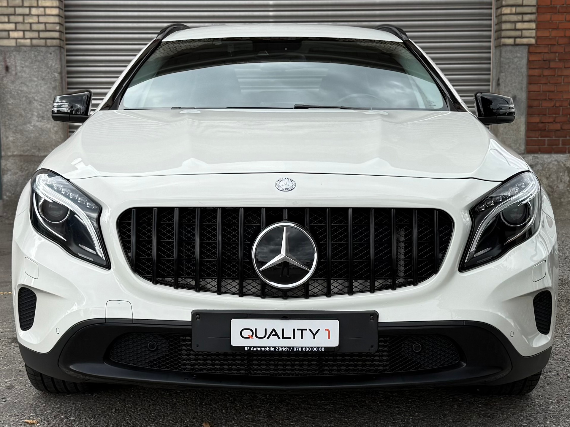 MERCEDES-BENZ GLA 200 CDI Night Star 7G-DCT-image-1