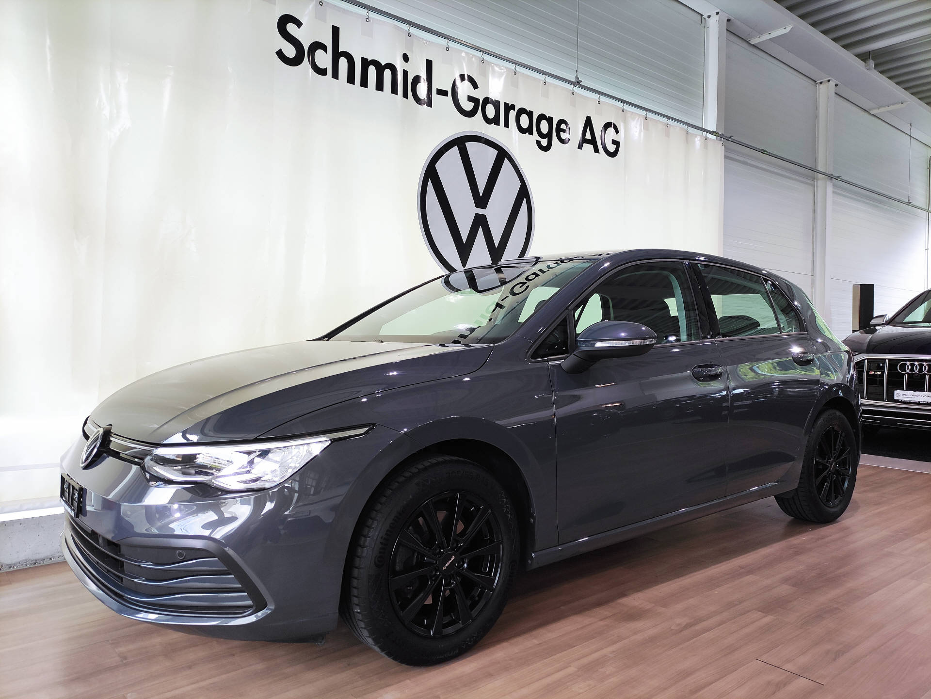 VW Golf VIII 1.0 TSI Life-image-1