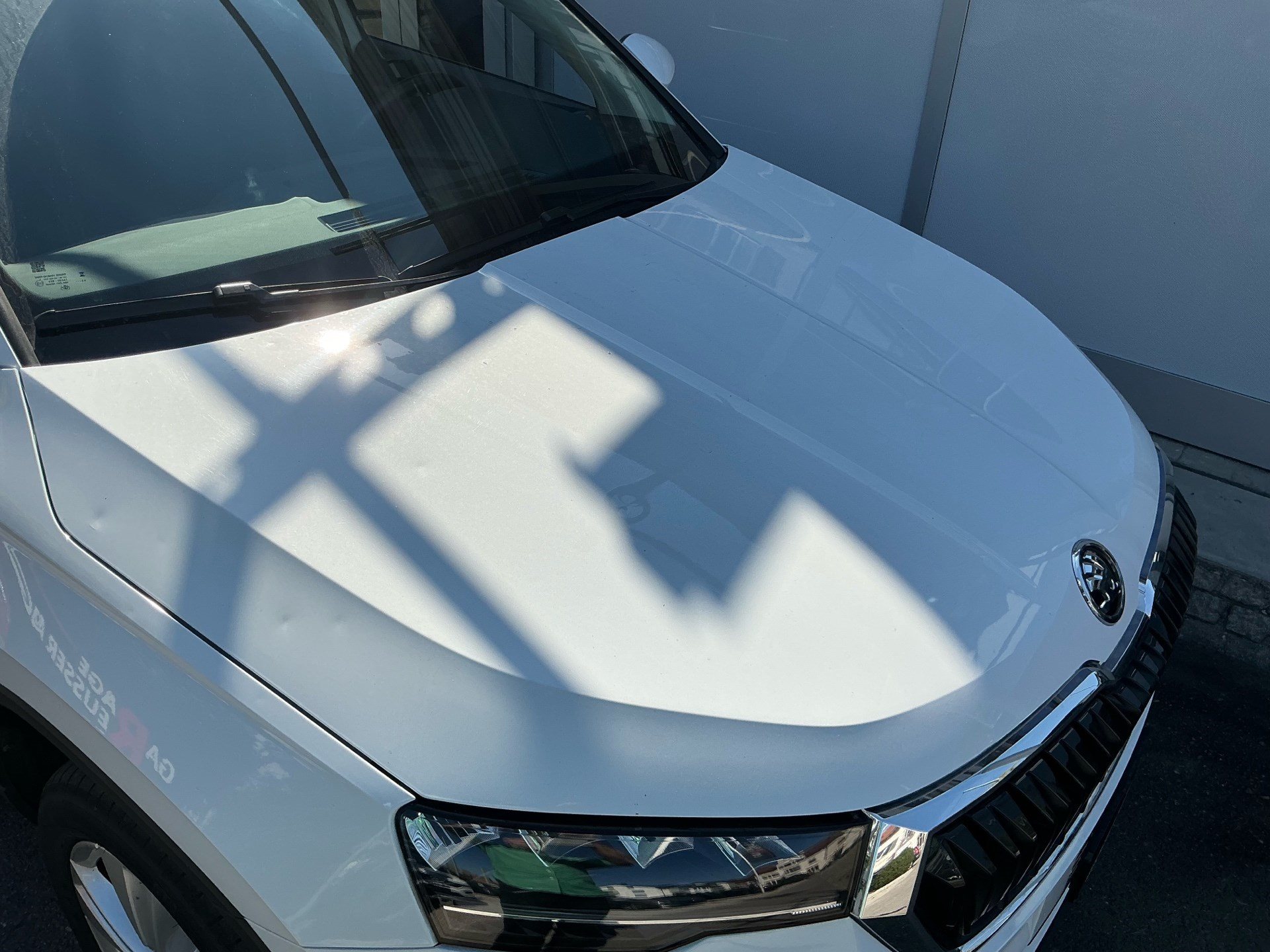 SKODA Karoq Selection *** FAHRZEUG HAT HAGELSCHADEN ***-image-6