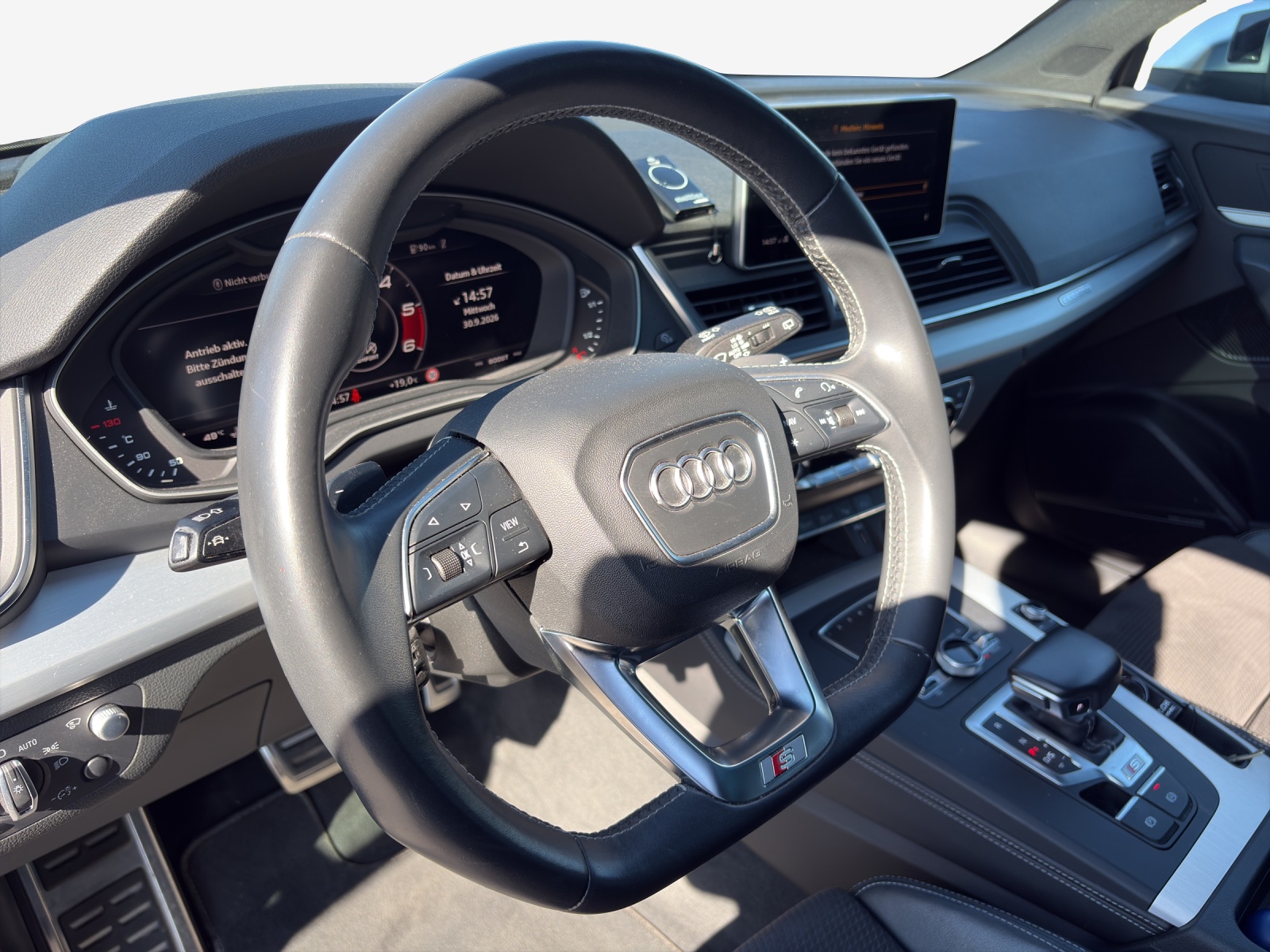 AUDI SQ5 TDI quattro tiptronic-image-9