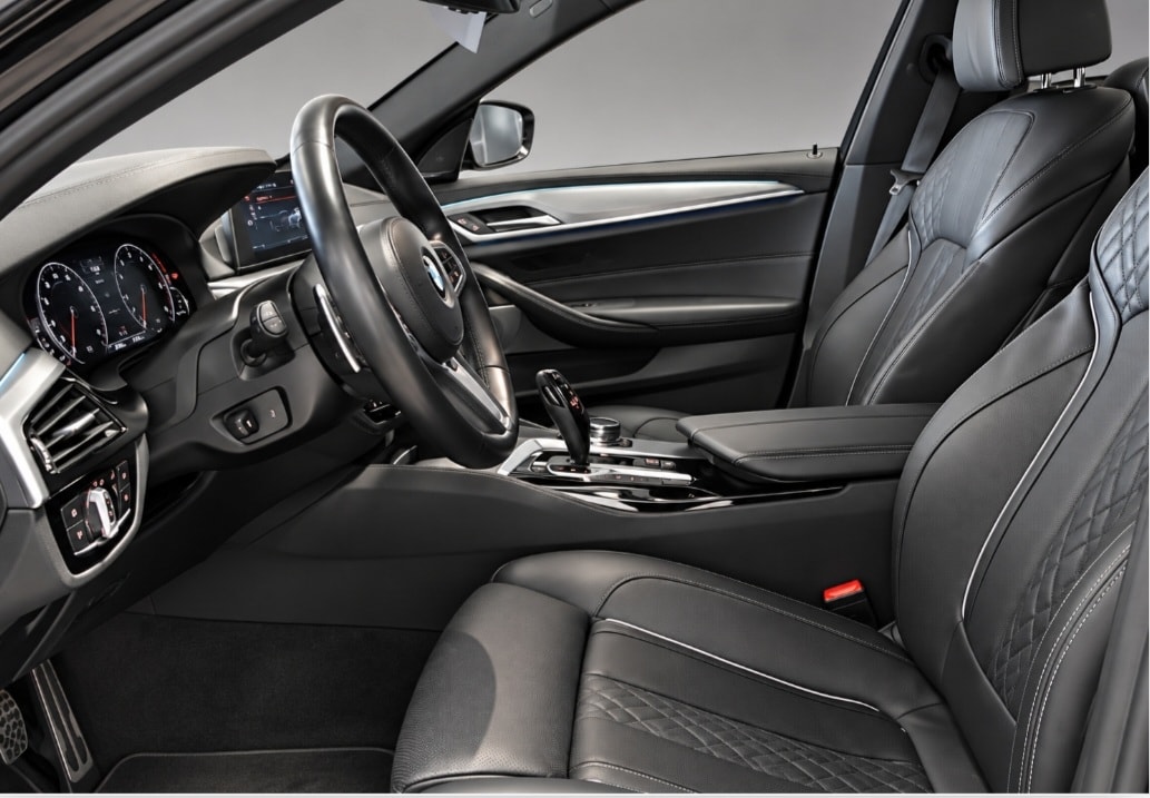 BMW 540d xDrive Touring Sport Line Steptronic-image-1