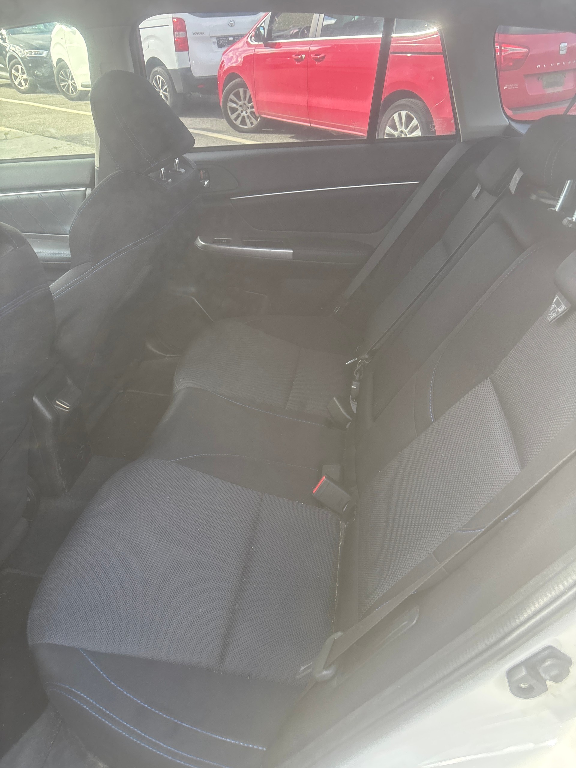 SUBARU Levorg 1.6DIT Luxury S AWD Lineartronic-image-11