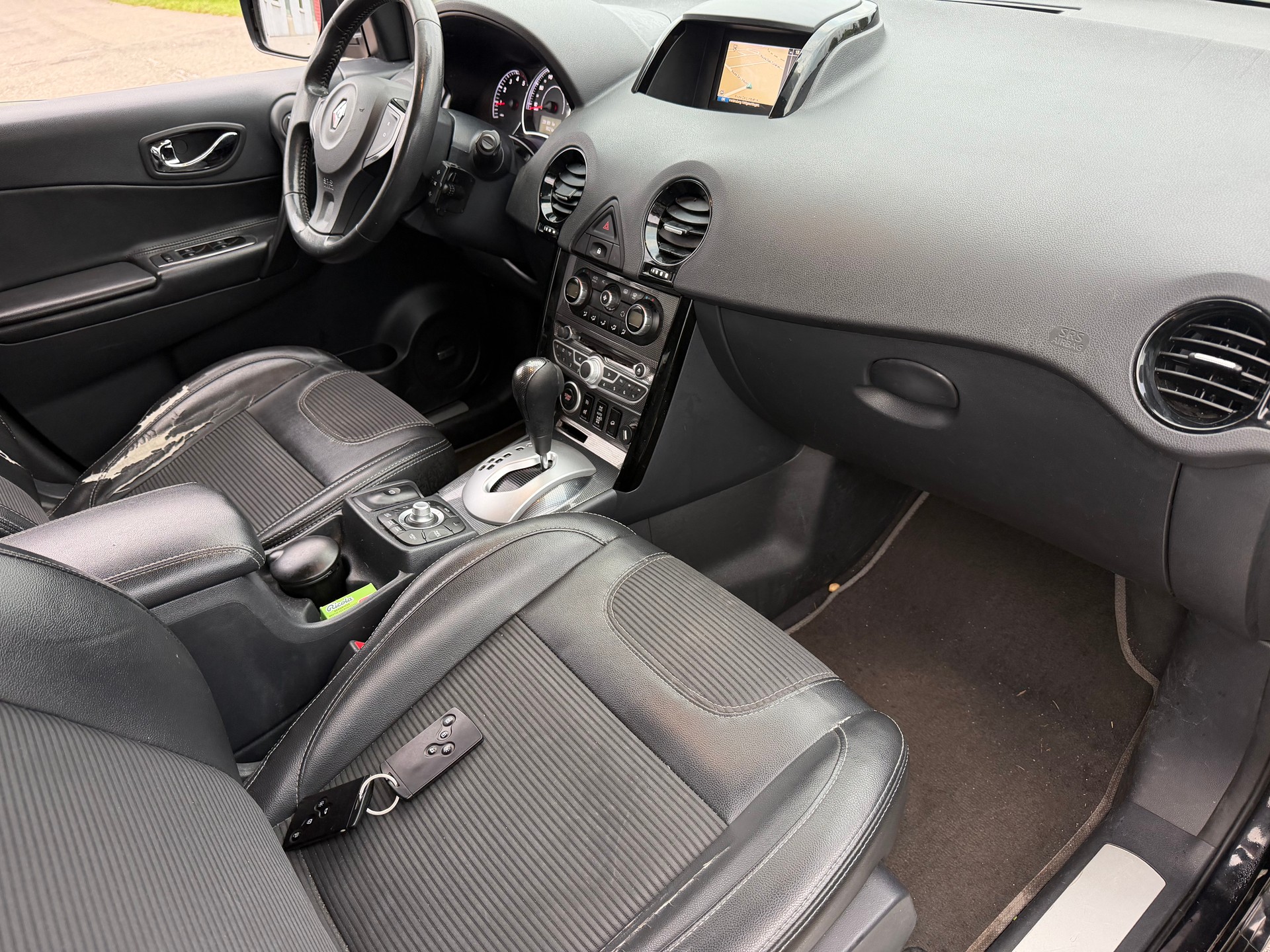 RENAULT Koleos 2.0 dCi Bose 4x4 Automatic-image-5