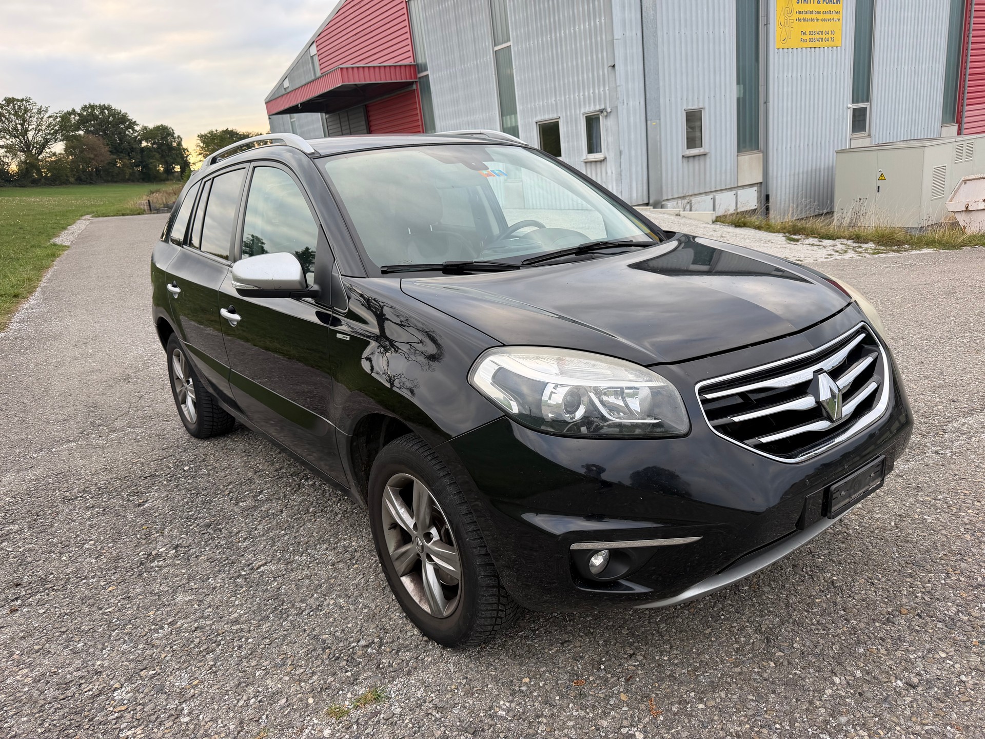 RENAULT Koleos 2.0 dCi Bose 4x4 Automatic-image-2