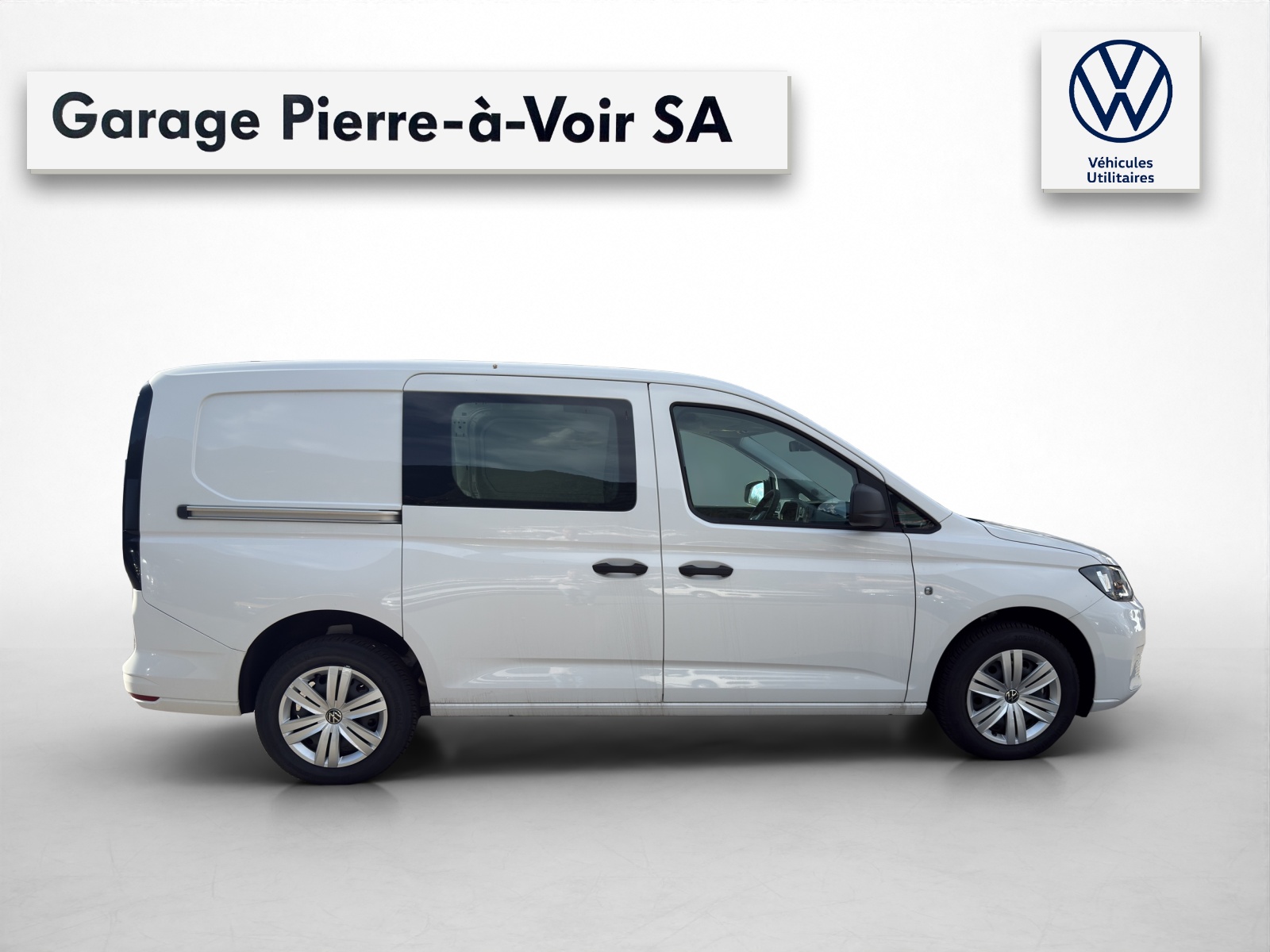 VW Caddy Cargo 1.5TSI Entry Maxi-image-6