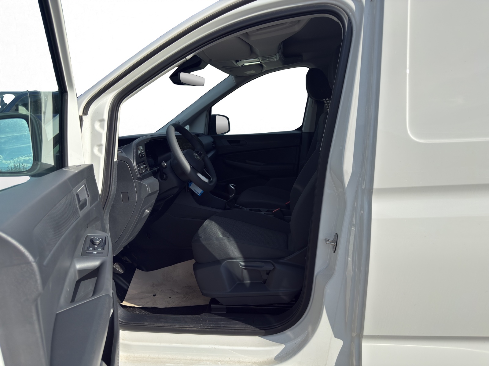 VW Caddy Cargo 1.5TSI Entry Maxi-image-9