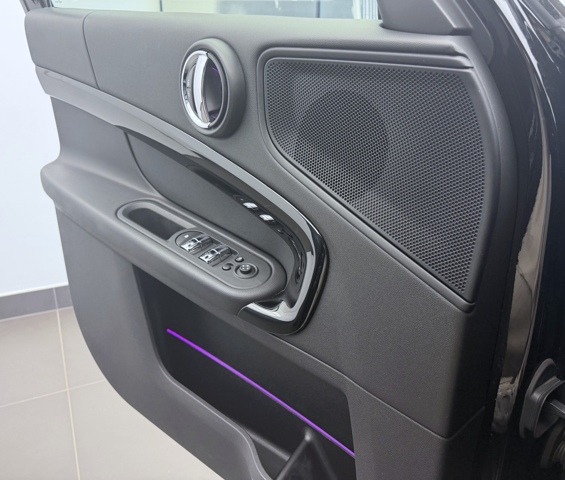 MINI Countryman John Cooper Works ALL4 Steptronic-image-4