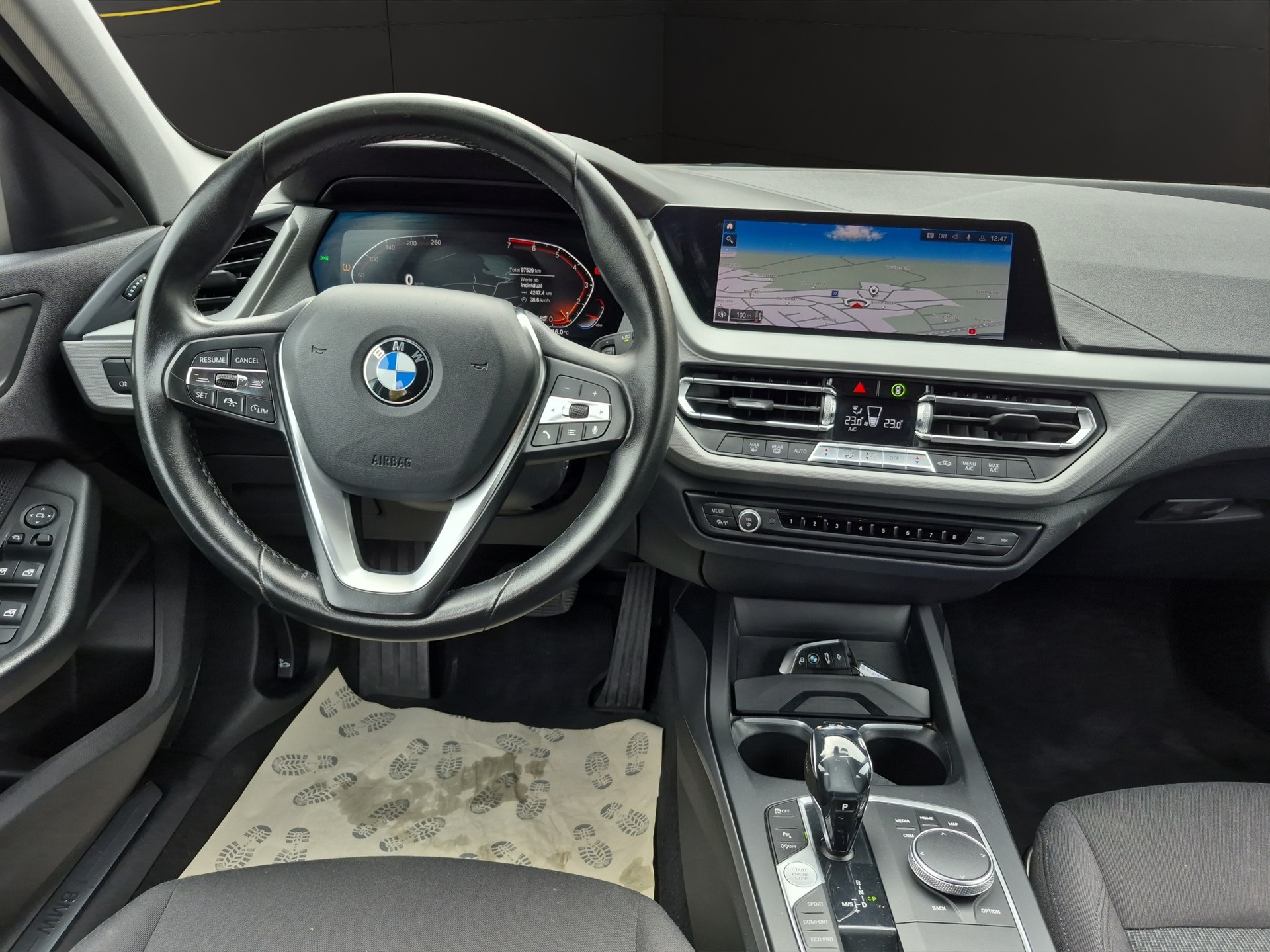 BMW 118i Steptronic-image-15