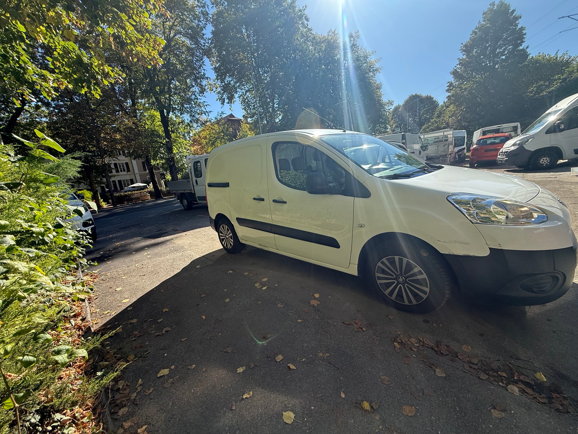PEUGEOT Partner 1.6e-HDI Active ETG6-image-2