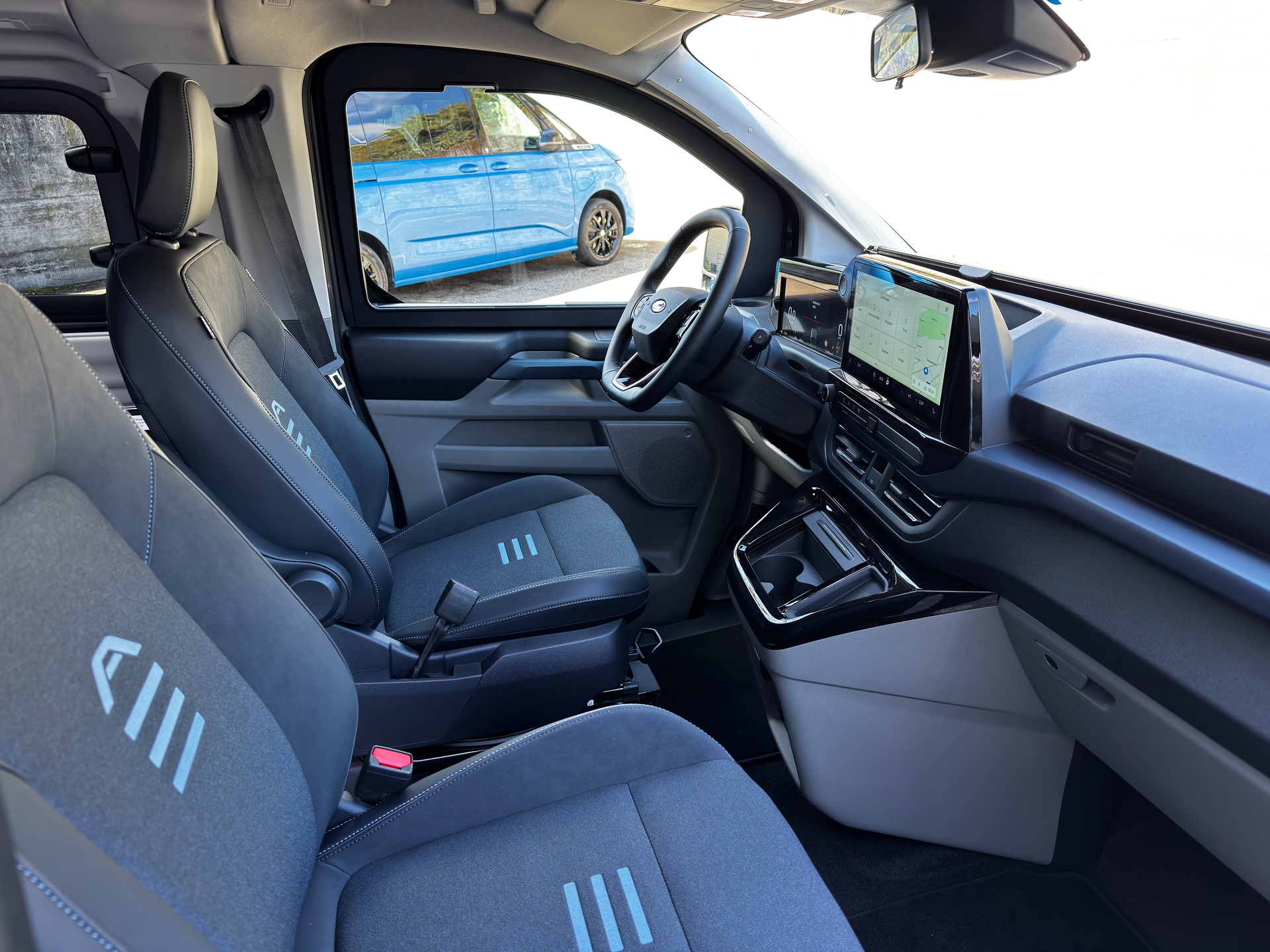 FORD 2.0 EcoBlue 170 Active L2 4x4-image-7