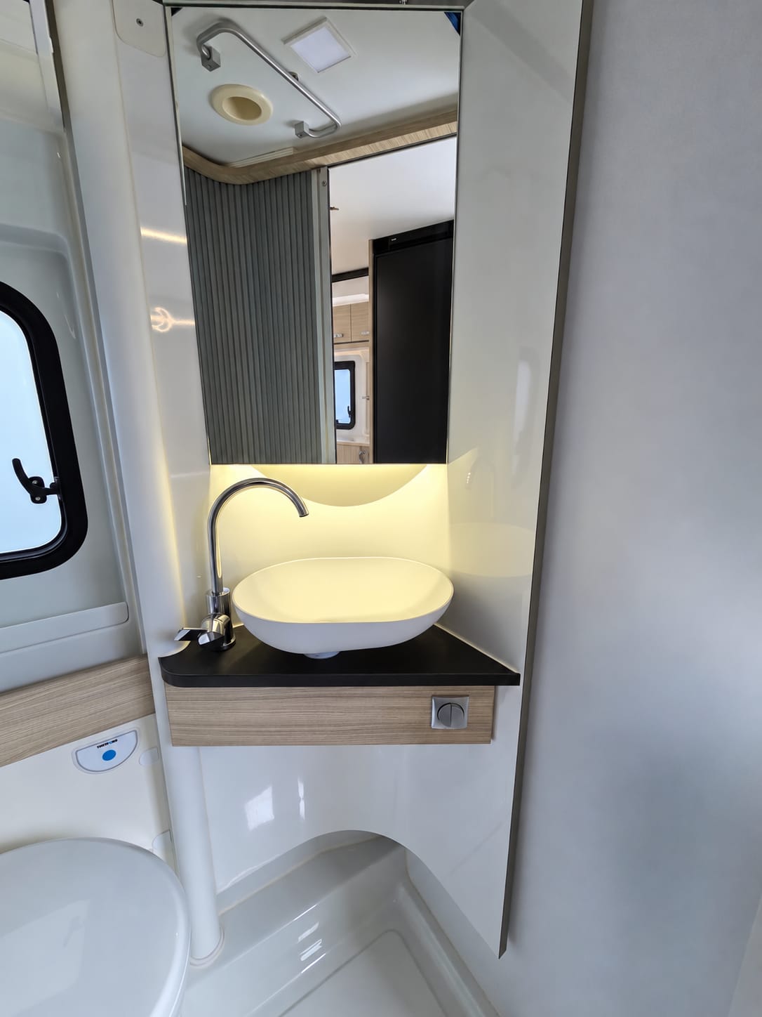 ADRIA Adria Twin Plus 640 SGX-image-5
