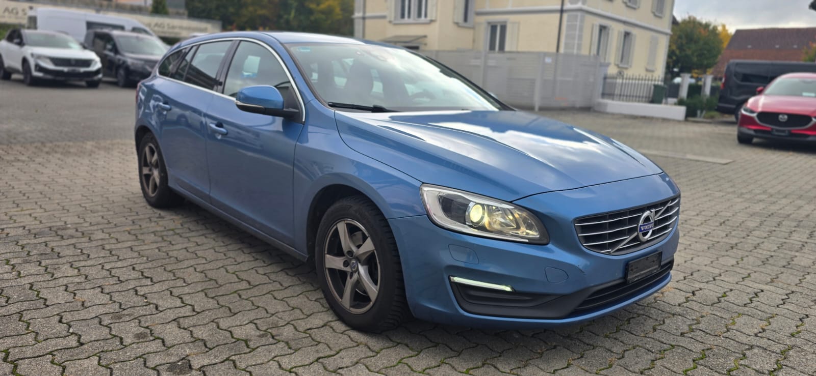 Car photo