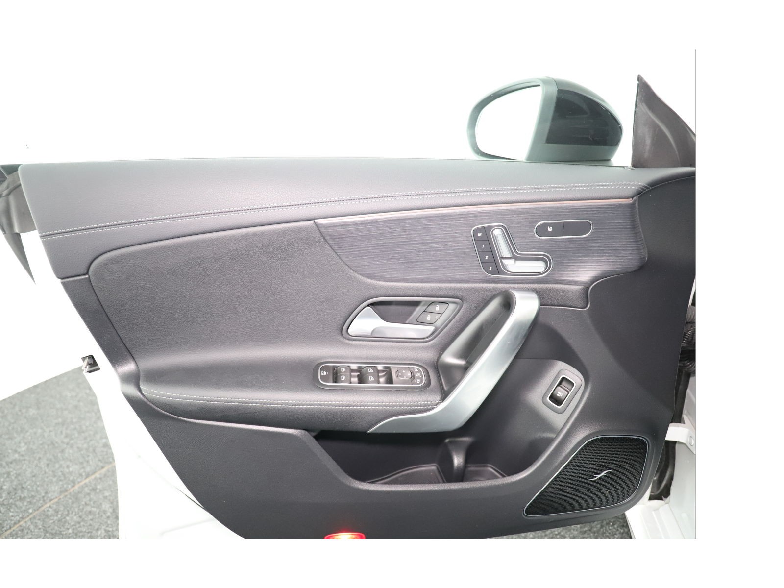 MERCEDES-BENZ CLA SB 45 S AMG 4Matic+-image-12