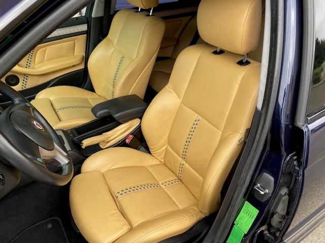 BMW-ALPINA B3 3.3 X Touring S.Tronic-image-5