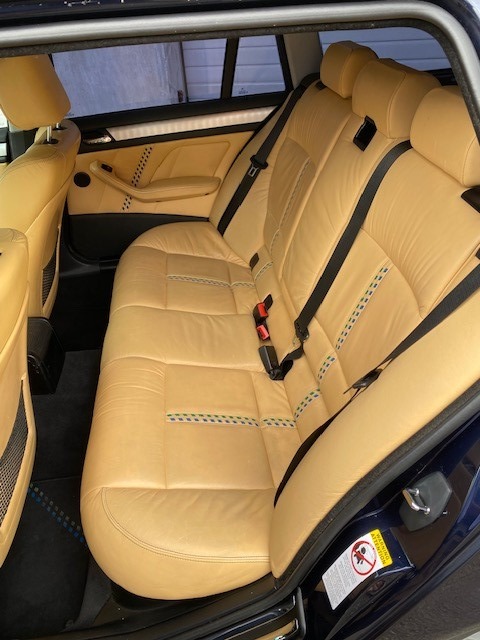 BMW-ALPINA B3 3.3 X Touring S.Tronic-image-6