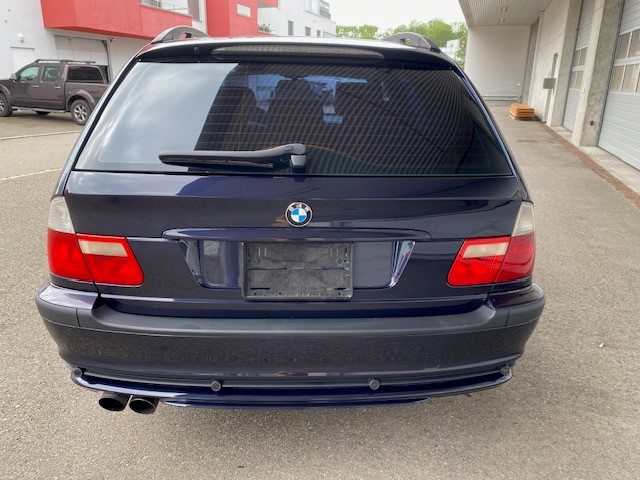 BMW-ALPINA B3 3.3 X Touring S.Tronic-image-3