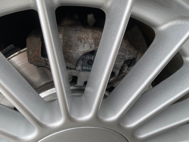 BMW-ALPINA B3 3.3 X Touring S.Tronic-image-11