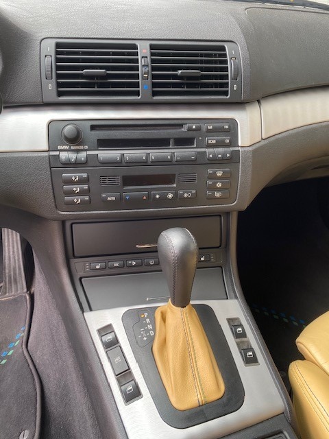 BMW-ALPINA B3 3.3 X Touring S.Tronic-image-9