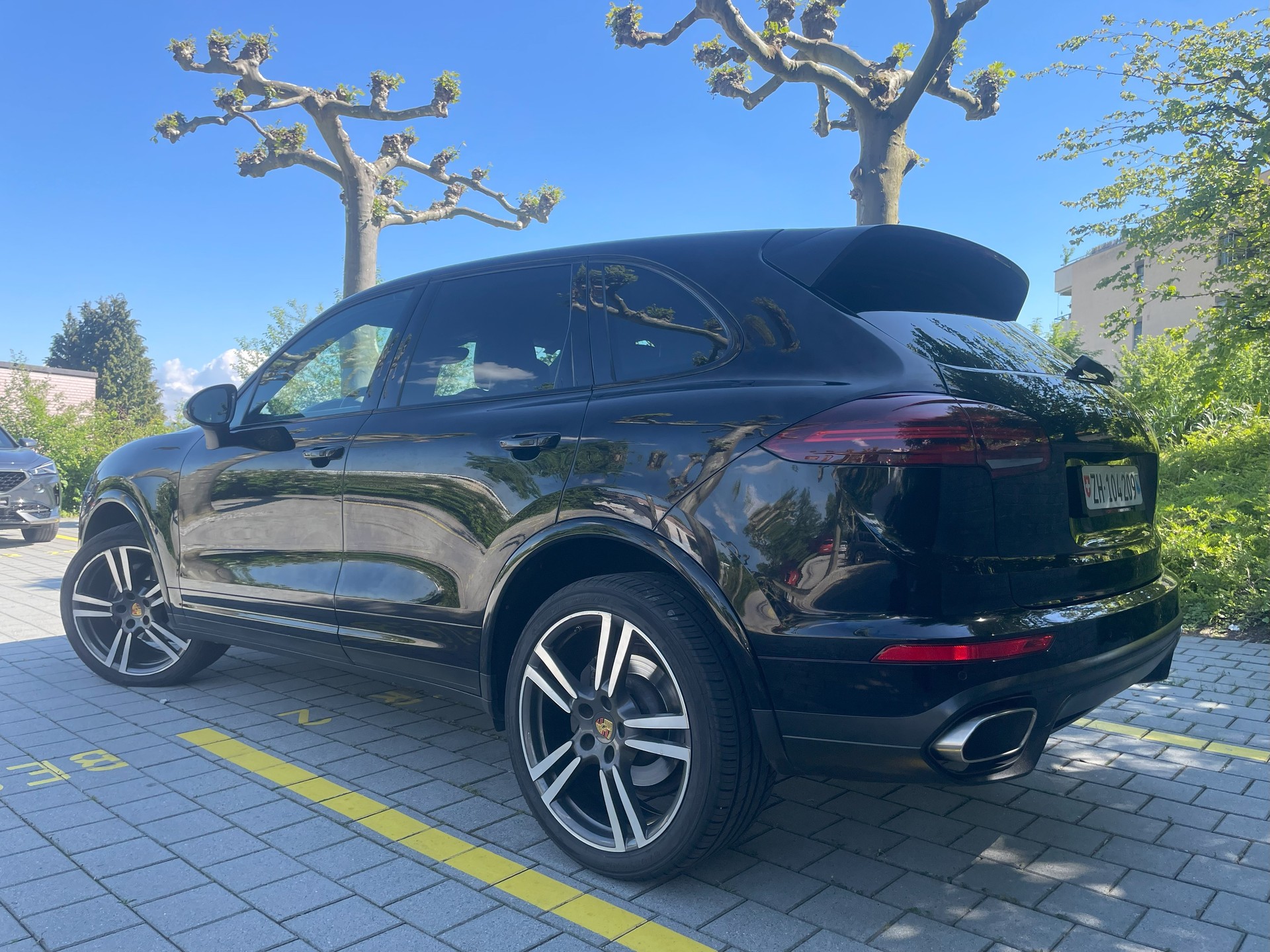 PORSCHE Cayenne Diesel-image-1