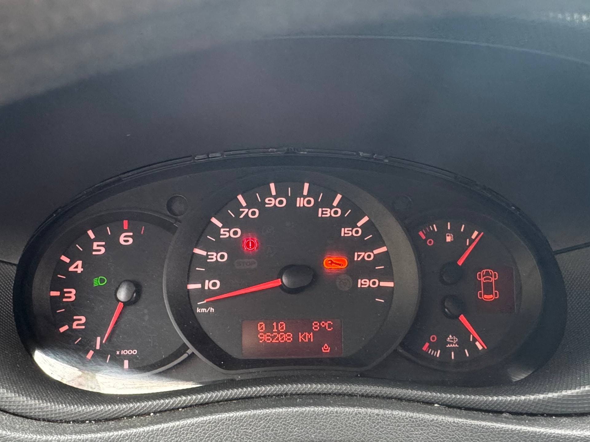 RENAULT Master T35 2.3dCi 130 L3H2-image-8