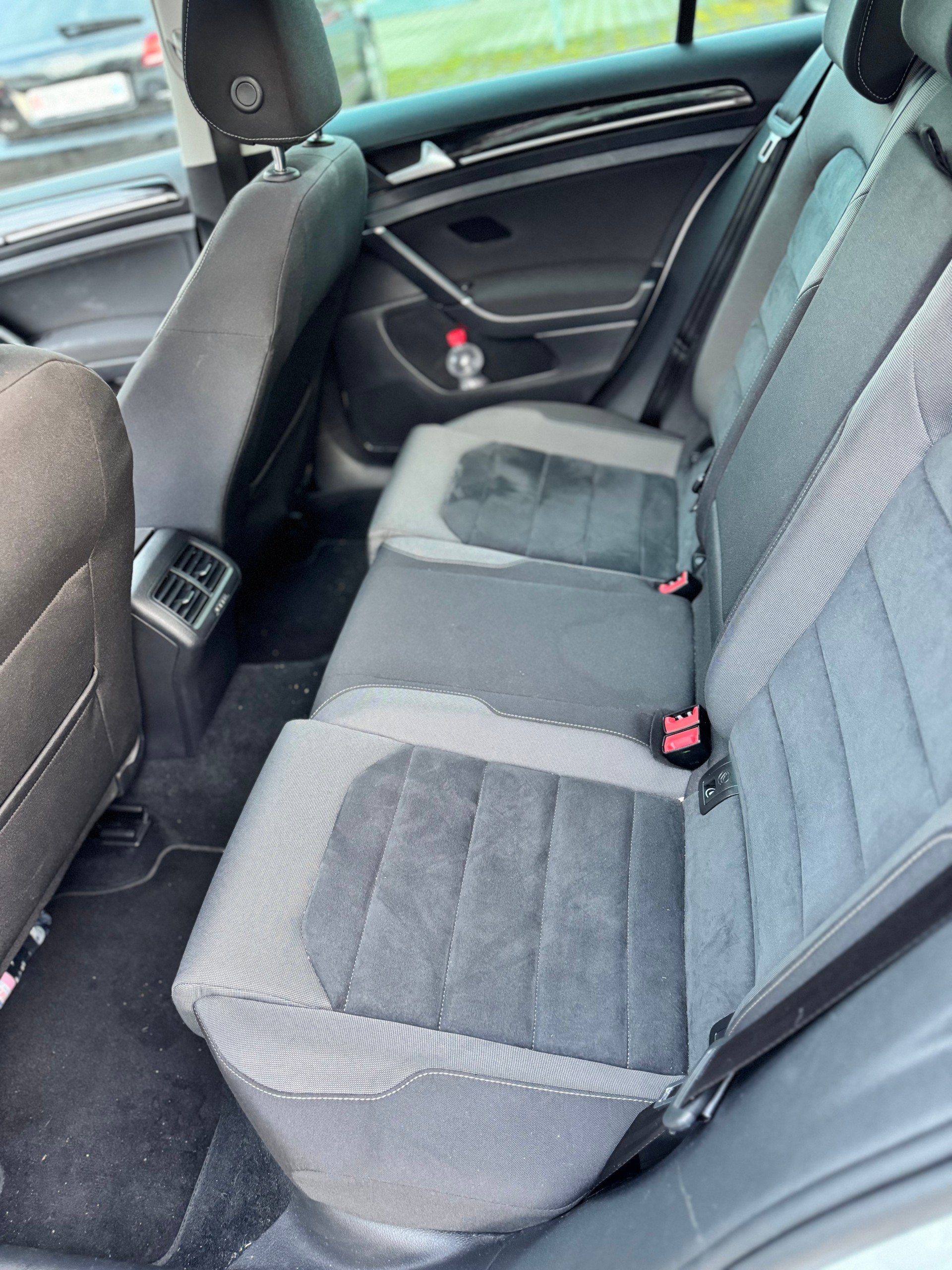 VW Golf 1.5 TSI EVO Comfortline DSG-image-9