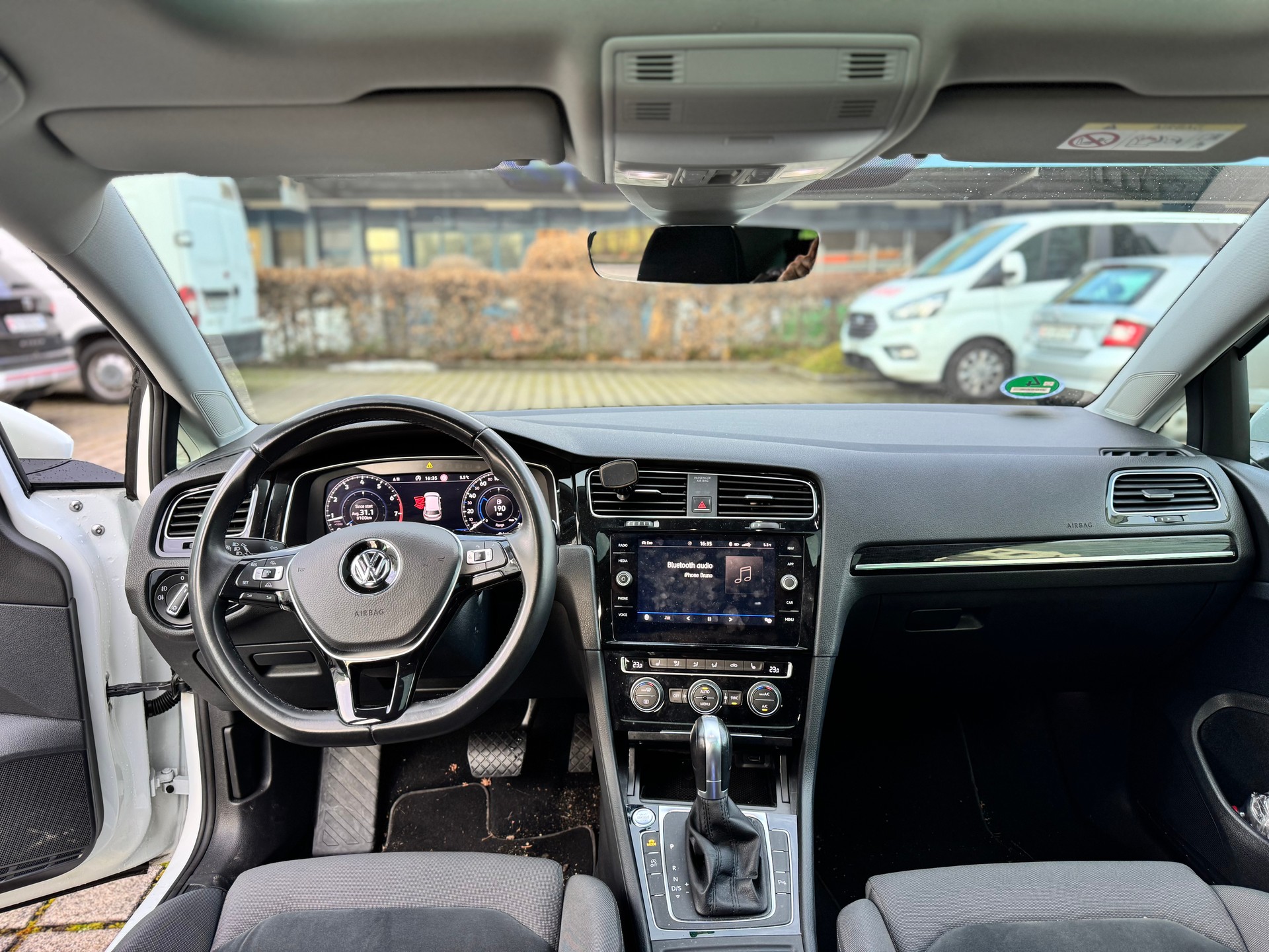 VW Golf 1.5 TSI EVO Comfortline DSG-image-7
