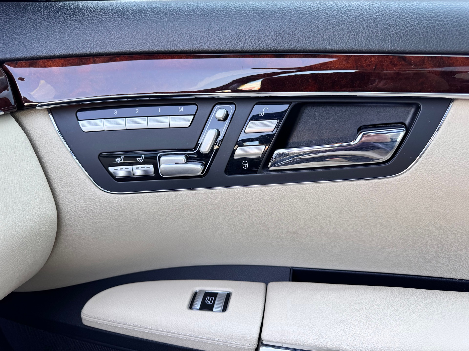 MERCEDES-BENZ S 320 CDI 7G-Tronic-image-18