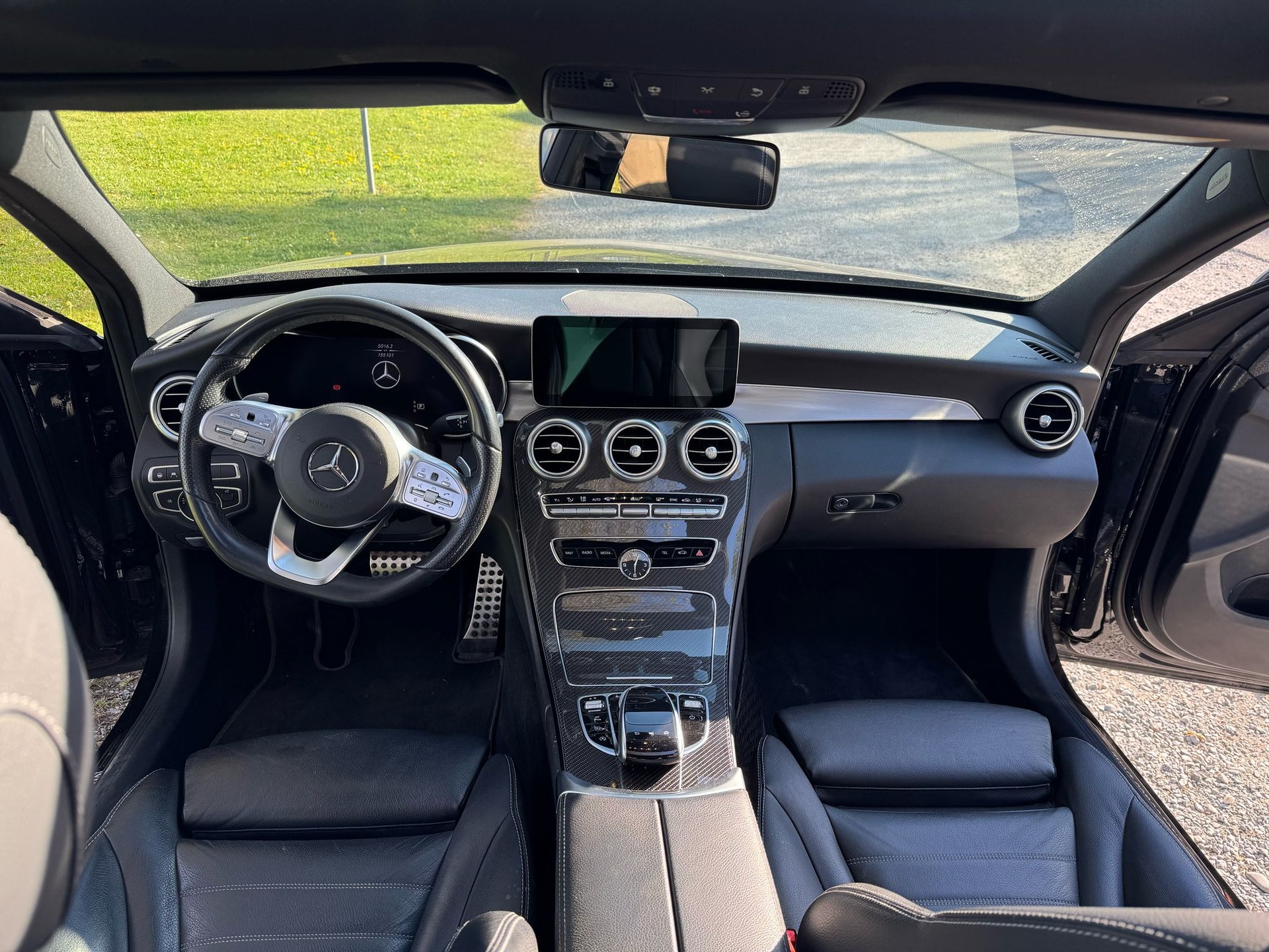 MERCEDES-BENZ C 220 d AMG Line 4Matic 9G-Tronic-image-4