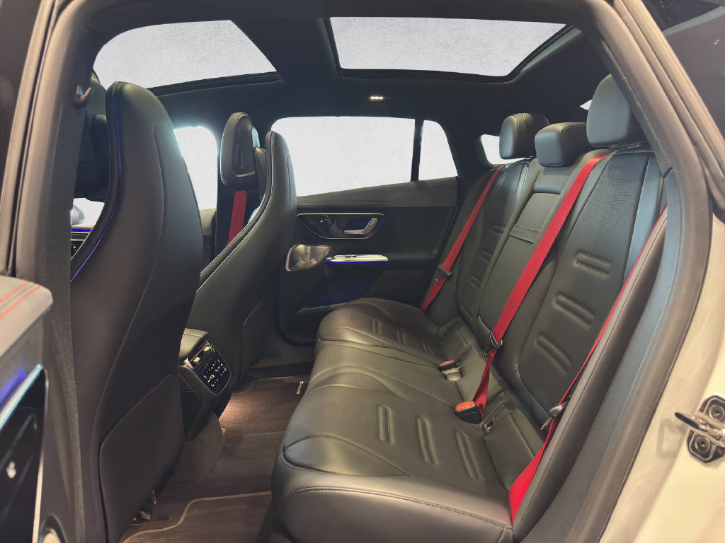 MERCEDES-BENZ EQE 53 AMG 4Matic+-image-11