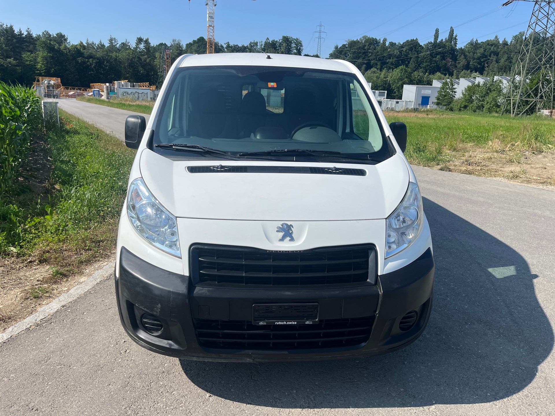 PEUGEOT Expert 1.6 HDi 227 L1H1-image-2