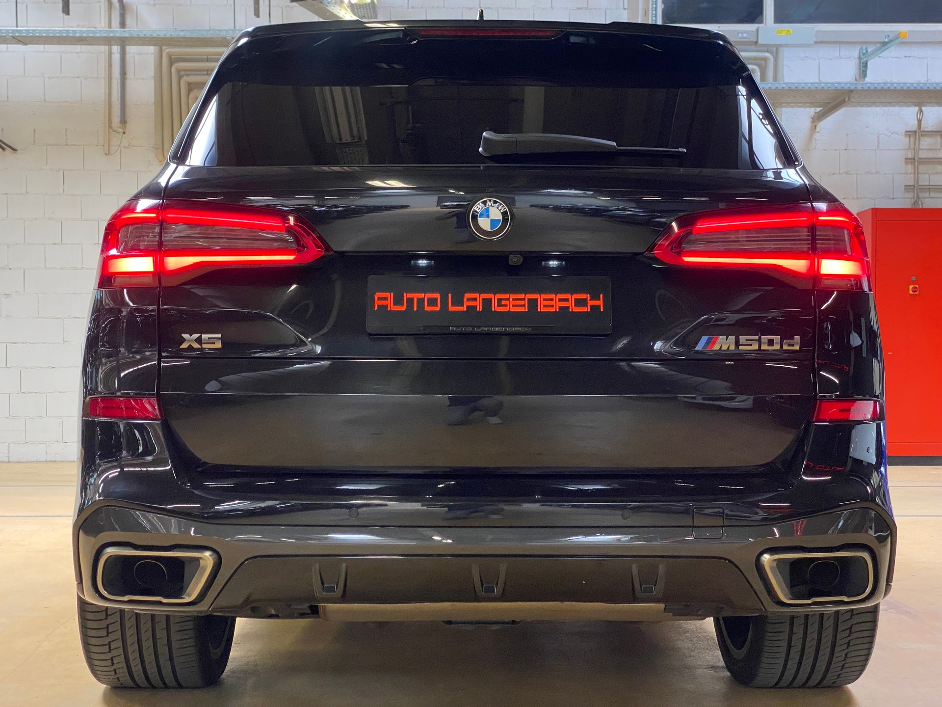 BMW X5 xDrive M50d Steptronic-image-5