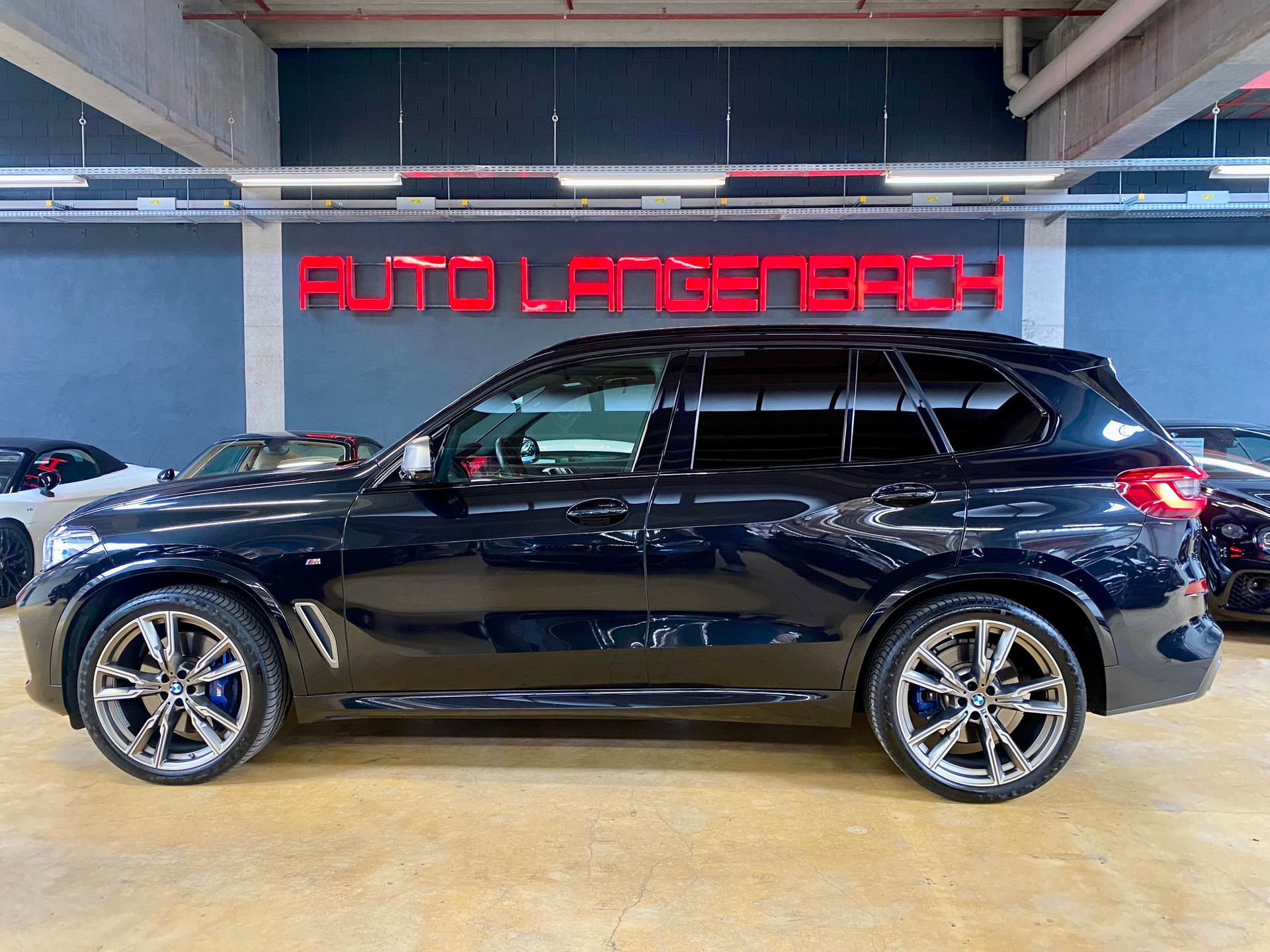 BMW X5 xDrive M50d Steptronic-image-1