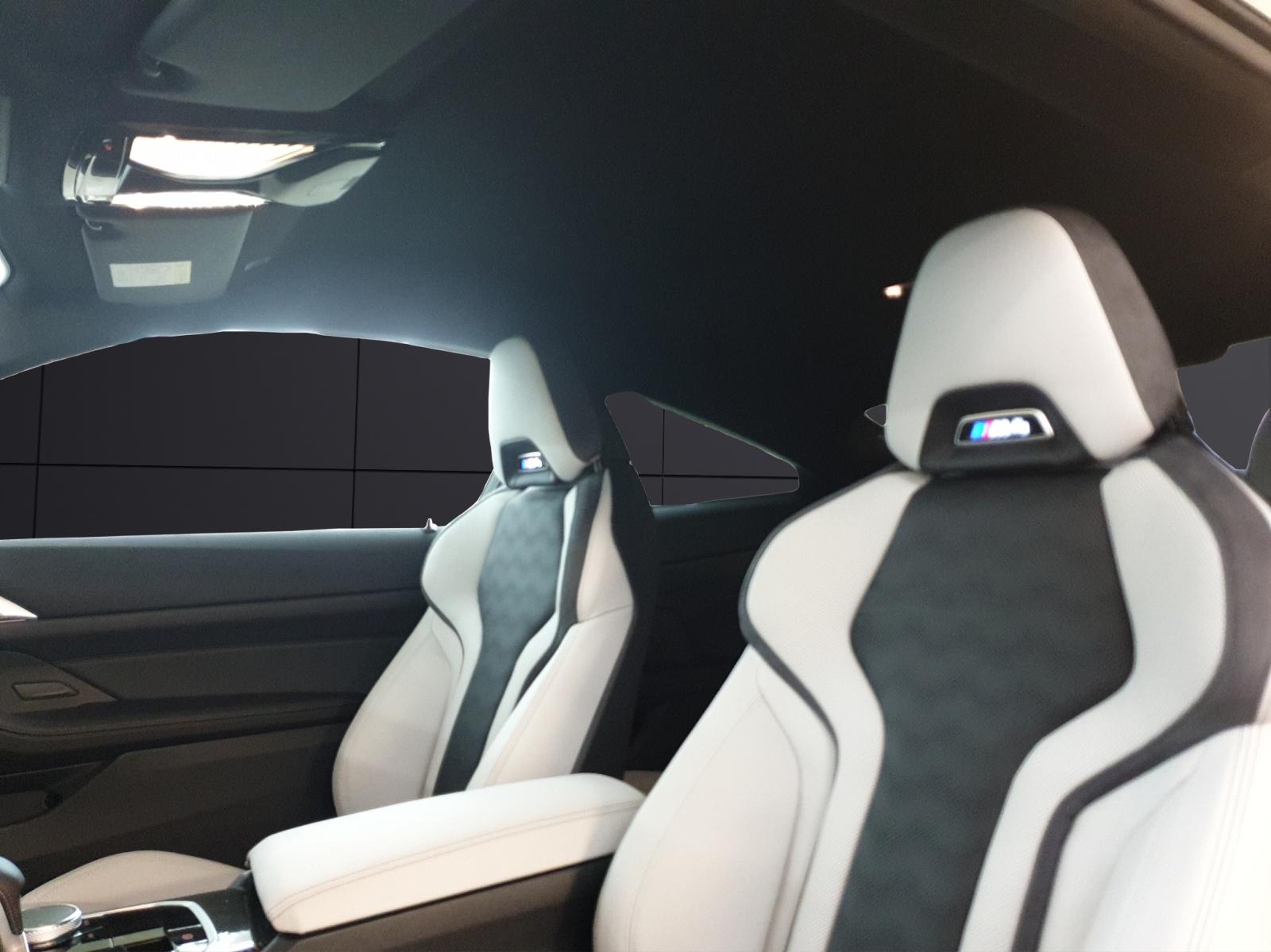 BMW M4 Competition Coupé-image-16