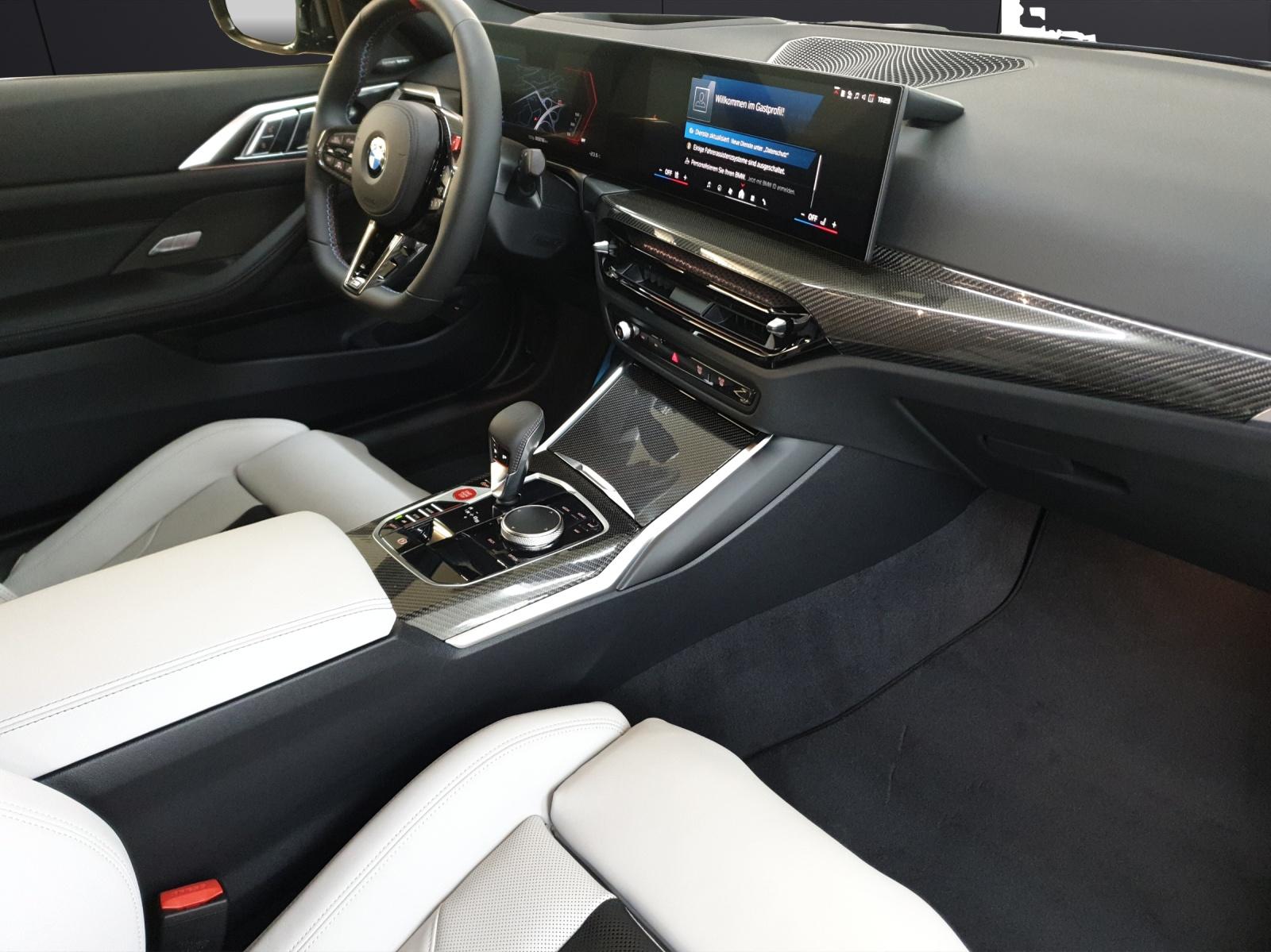 BMW M4 Competition Coupé-image-14