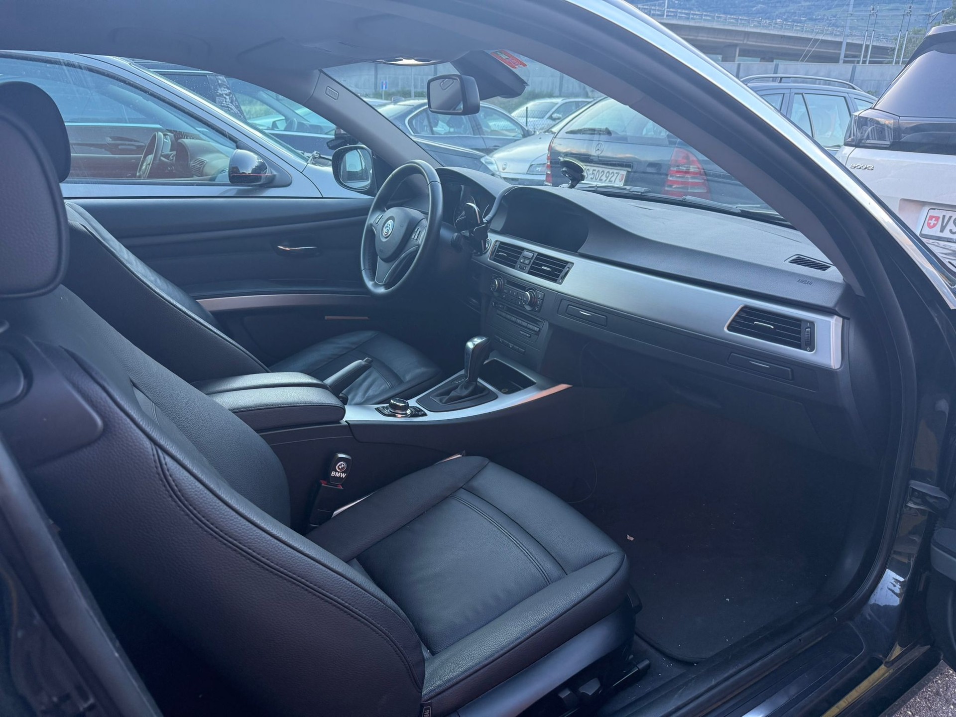 BMW 320d xDrive Coupé Steptronic-image-3