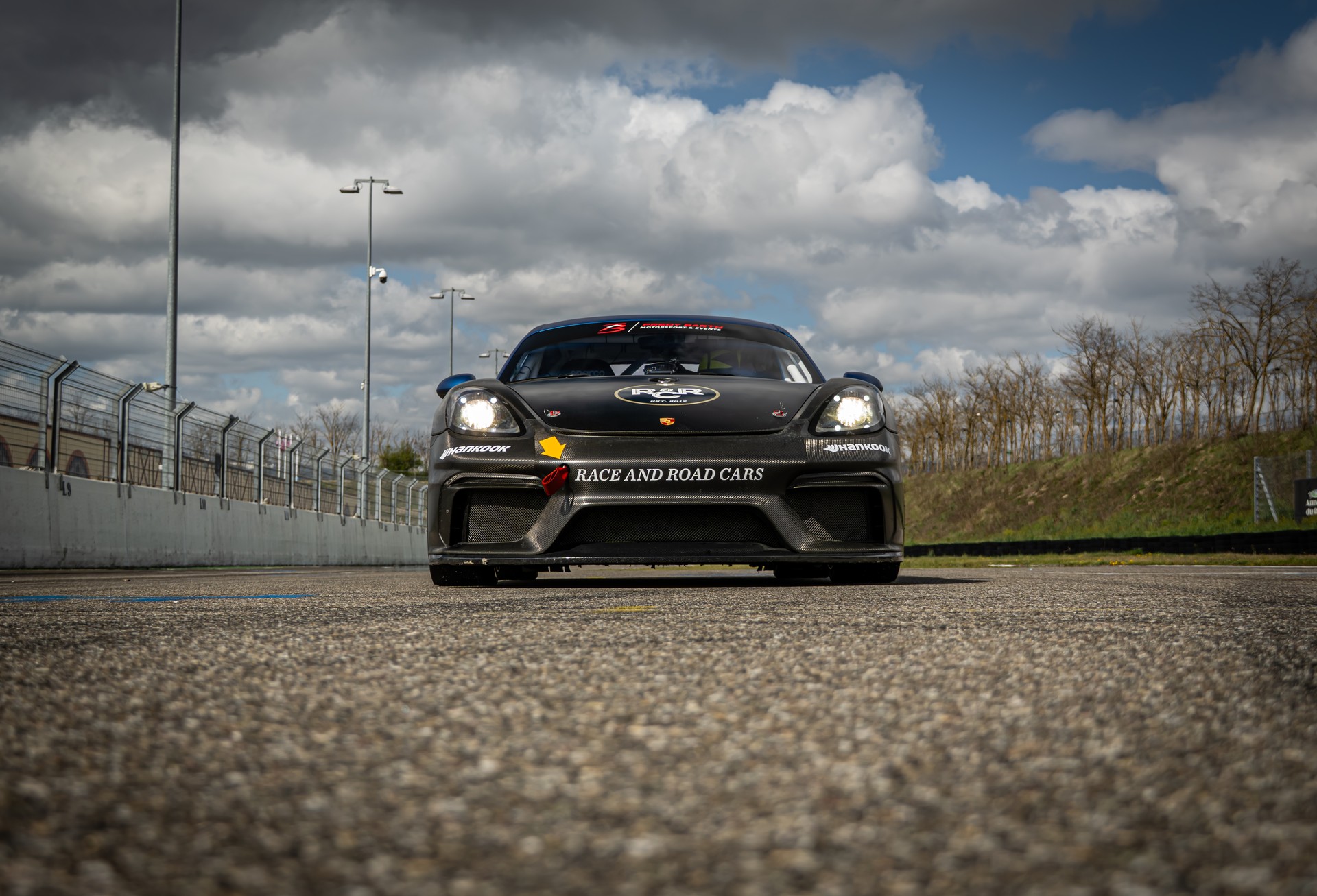 PORSCHE CAYMAN GT4 Clubsport Manthey Racing-image-1