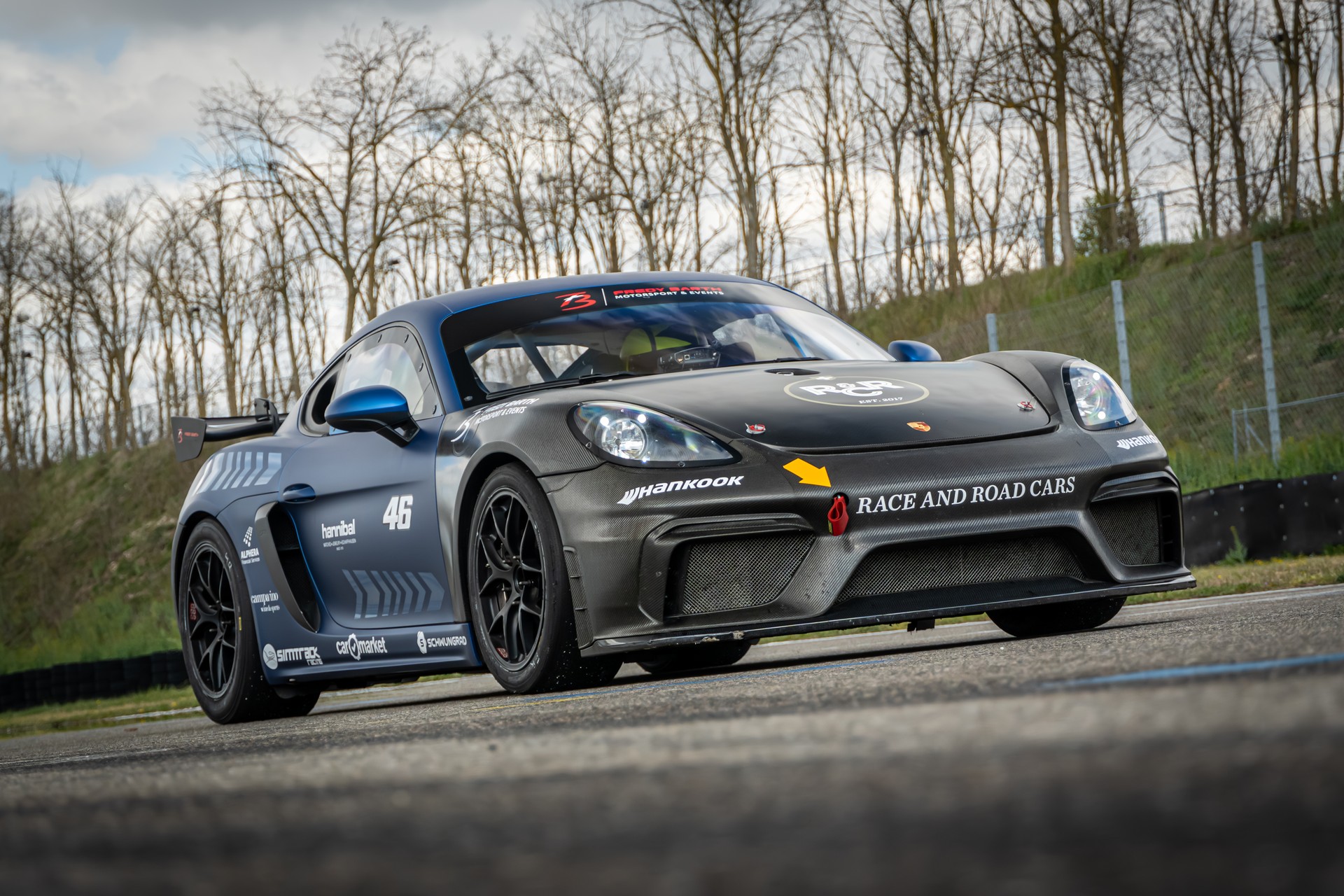 PORSCHE CAYMAN GT4 Clubsport Manthey Racing-image-2