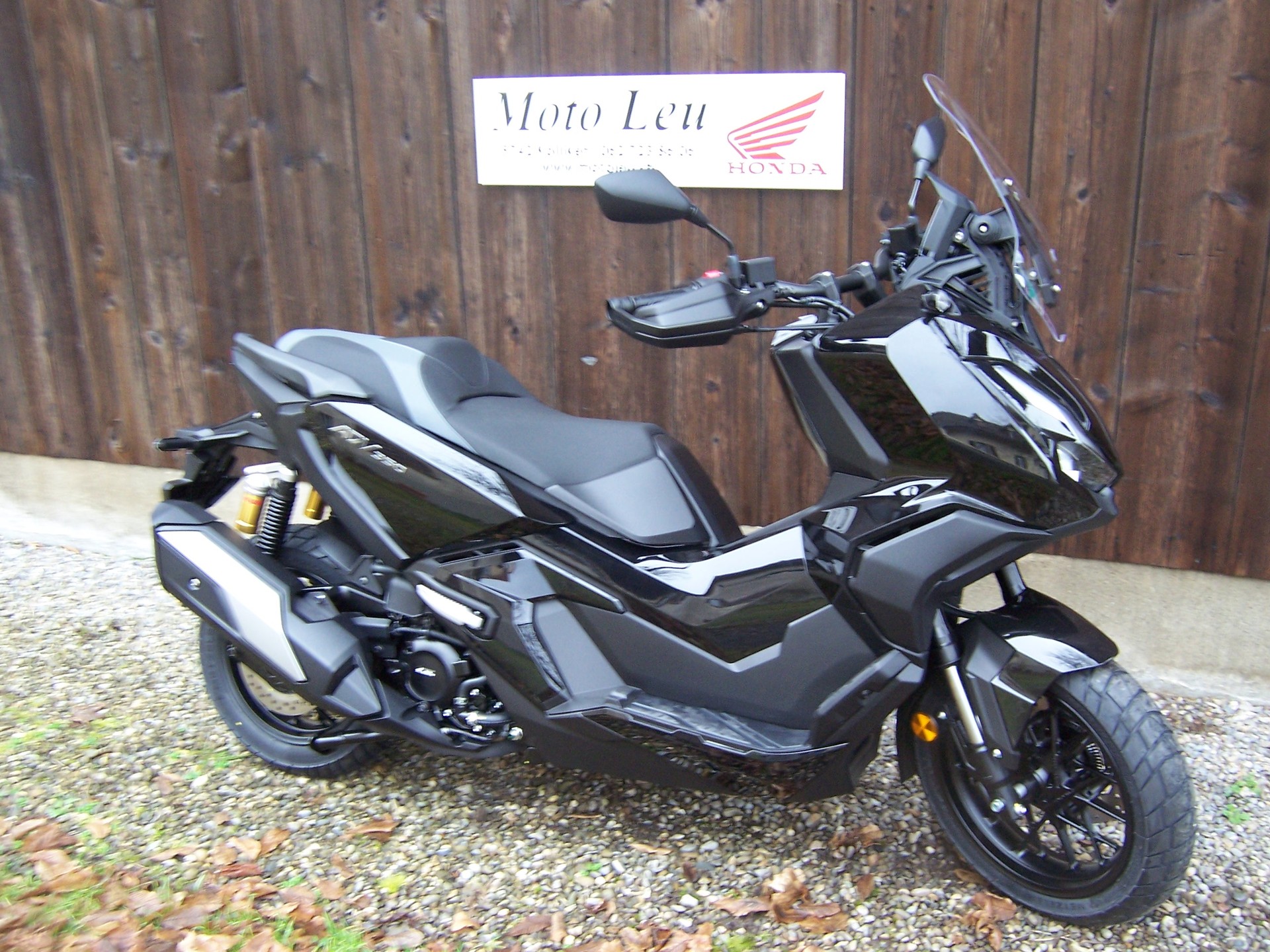 HONDA ADV 350-image-6