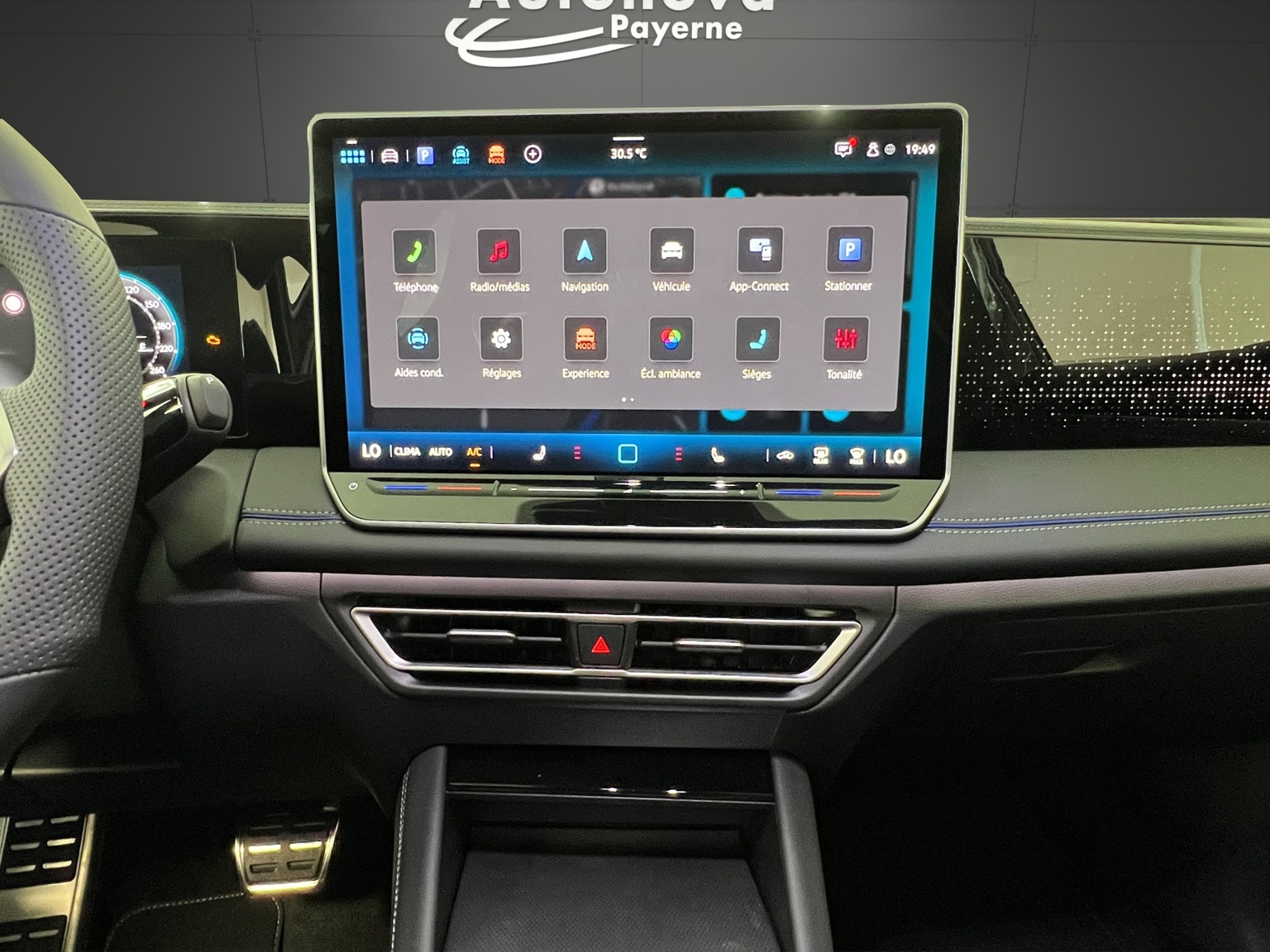 VW Tiguan 1.5 TSI evo2 mHEV R-Line DSG-image-9